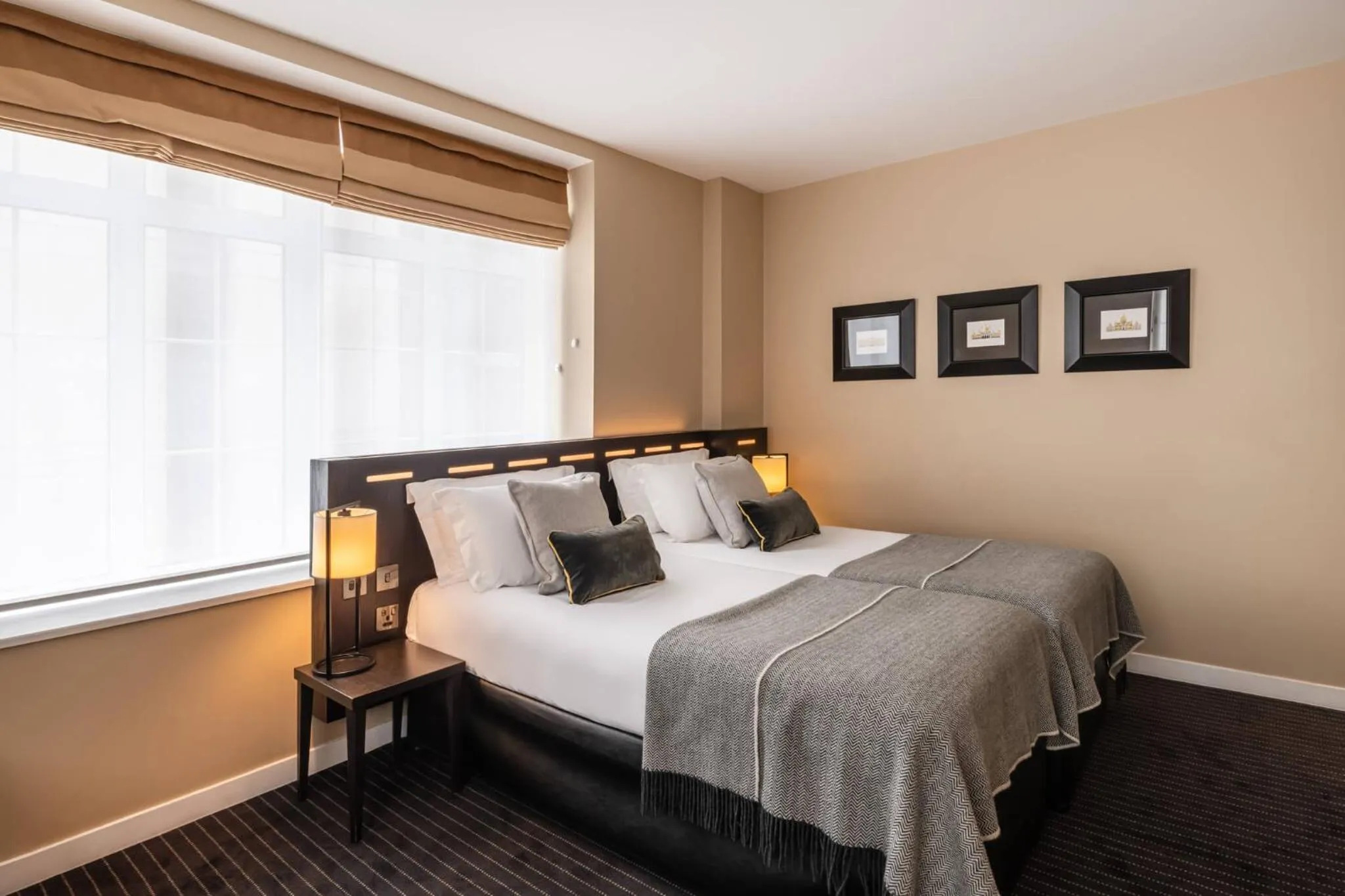 Bedroom, Bed in The Resident Victoria