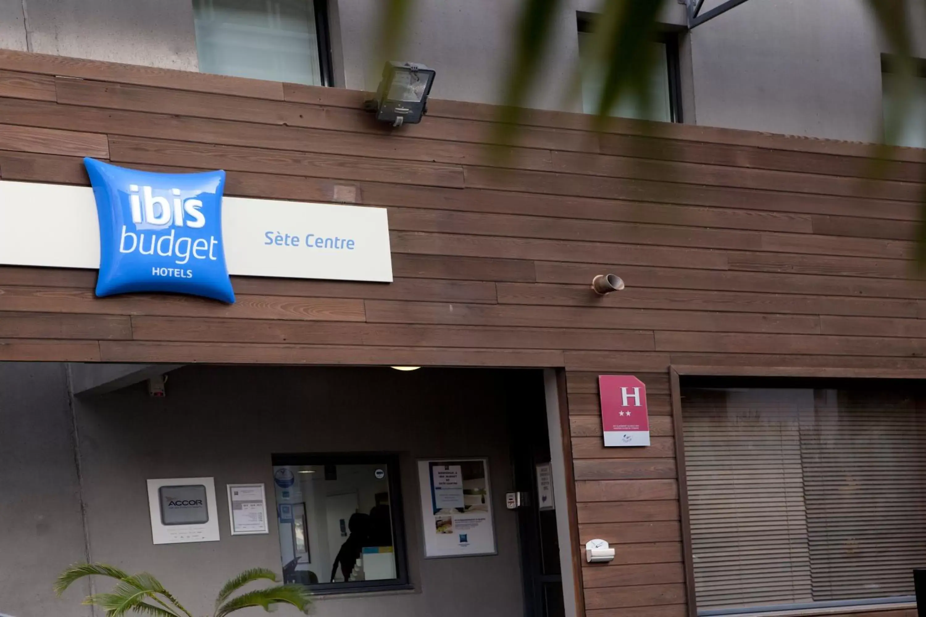 Facade/entrance in ibis budget Sète centre