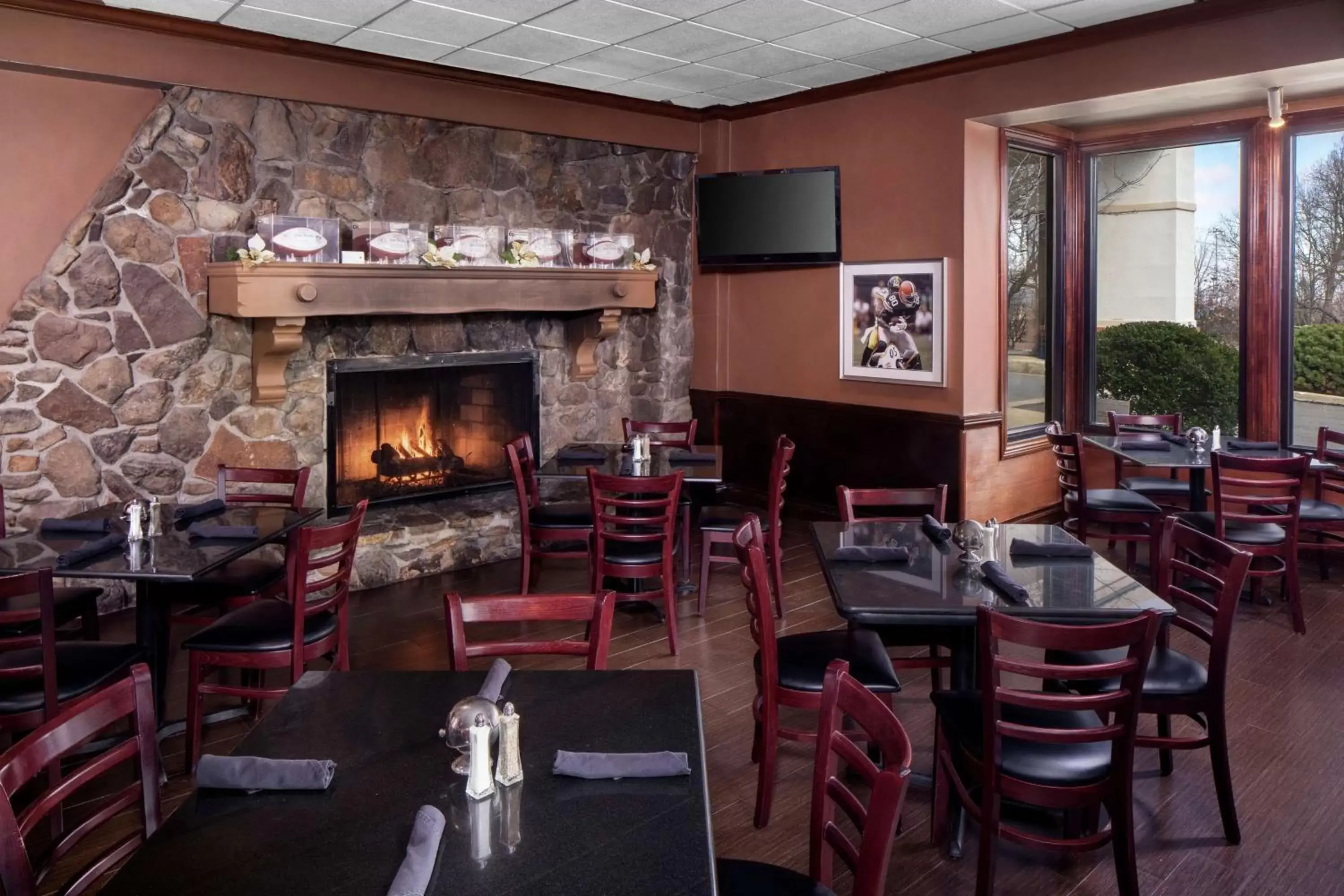 Dining area, Restaurant/Places to Eat in DoubleTree by Hilton Hotel Cleveland - Independence