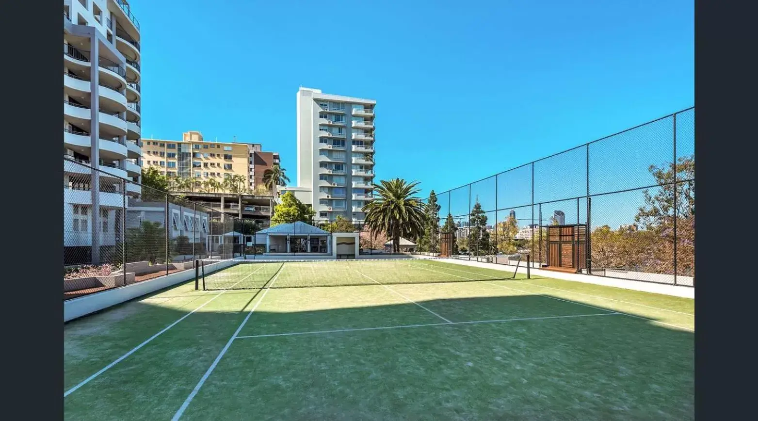 Tennis court, Tennis/Squash in The Oasis Apartments