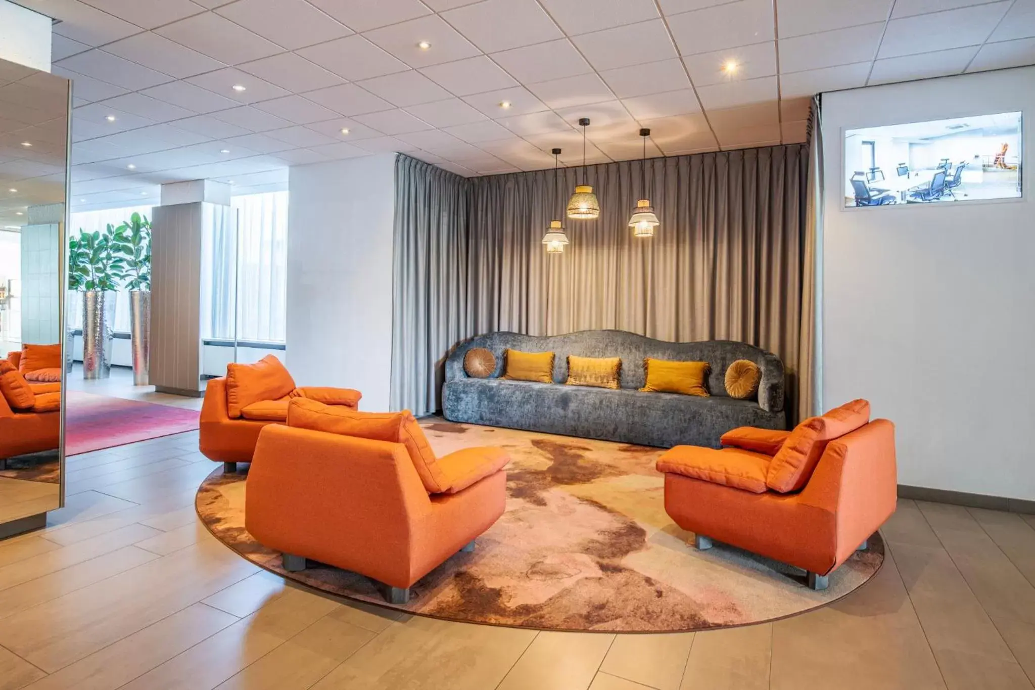 Property building, Lobby/Reception in Crowne Plaza Antwerpen, an IHG Hotel