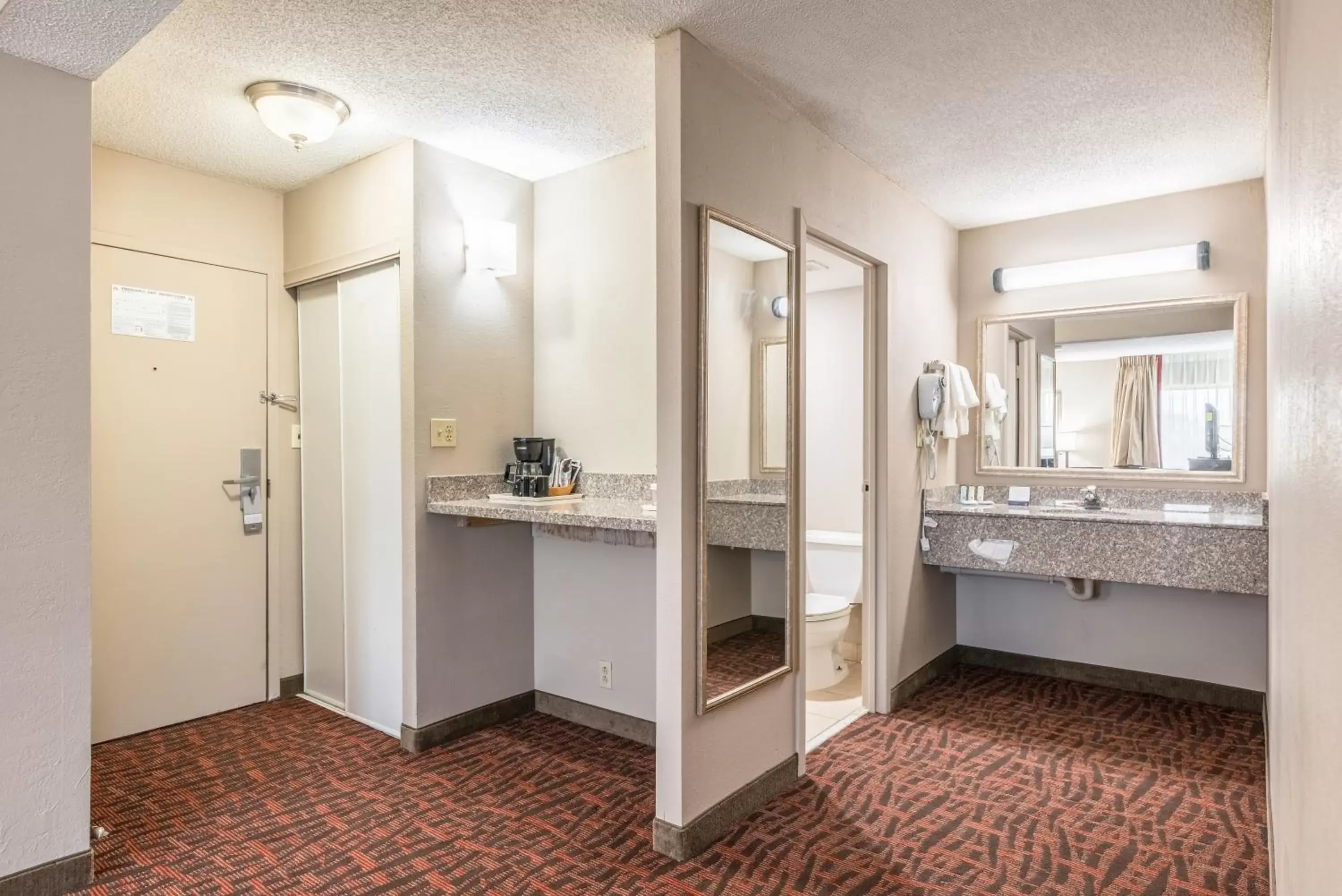 Bathroom in Lake Norman Inn and Suites