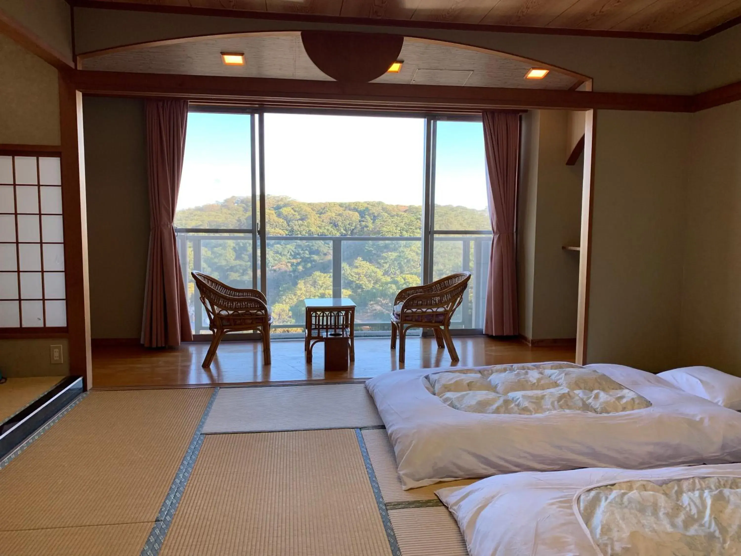 Photo of the whole room, Bed in Manazuru Marin Hotel