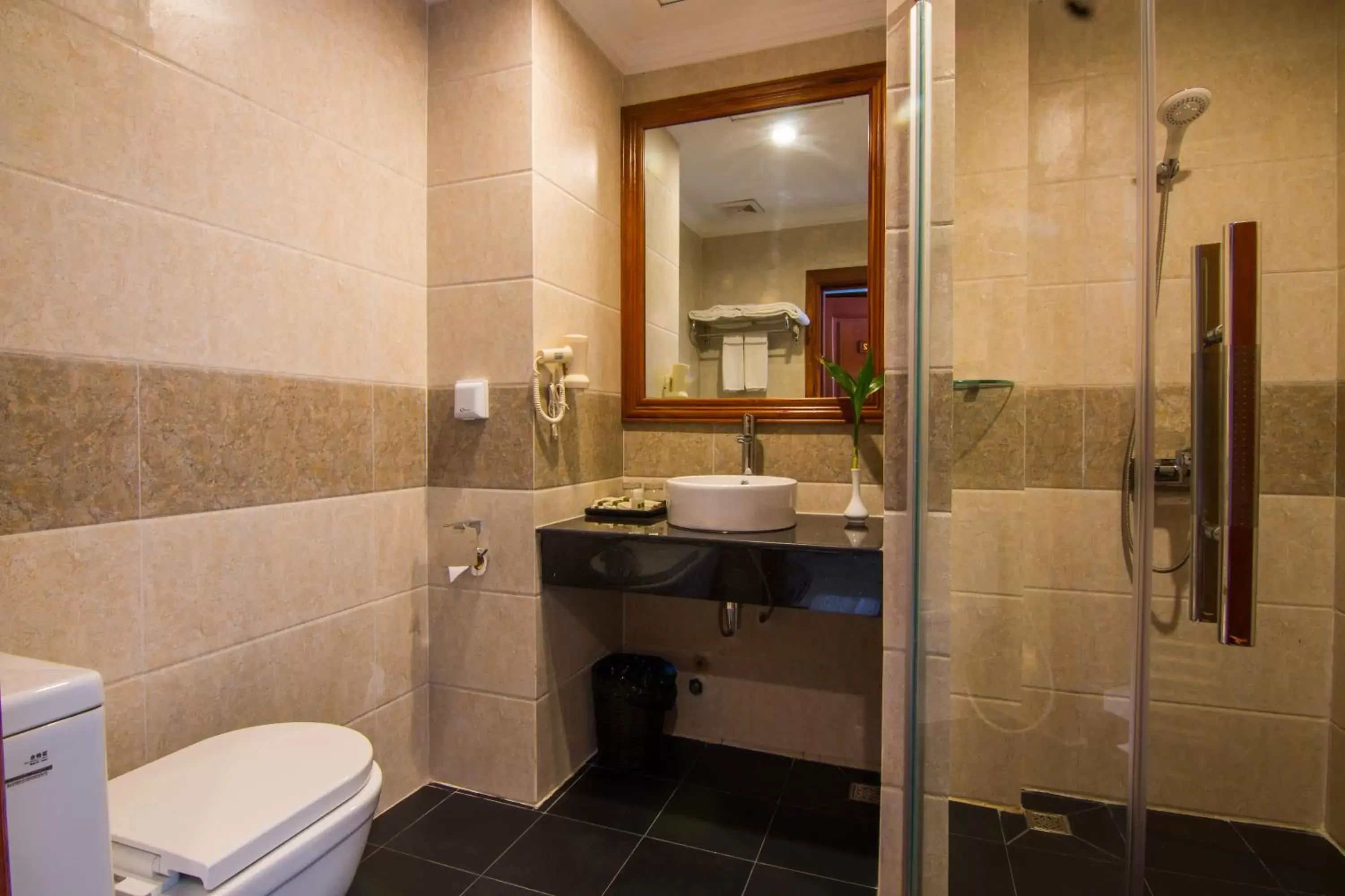 Bathroom in Glorious Hotel & Spa