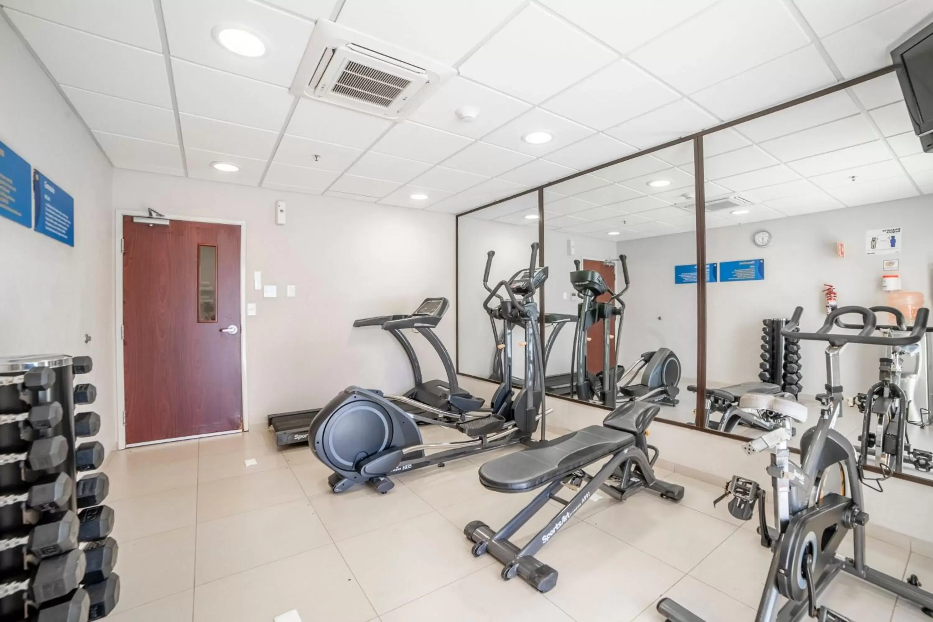 Fitness centre/facilities, Fitness Center/Facilities in City Express by Marriott Ciudad del Carmen