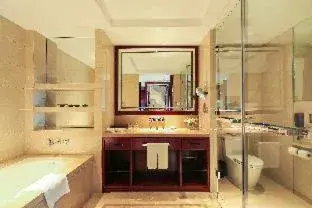 Bathroom in Pan Pacific Ningbo