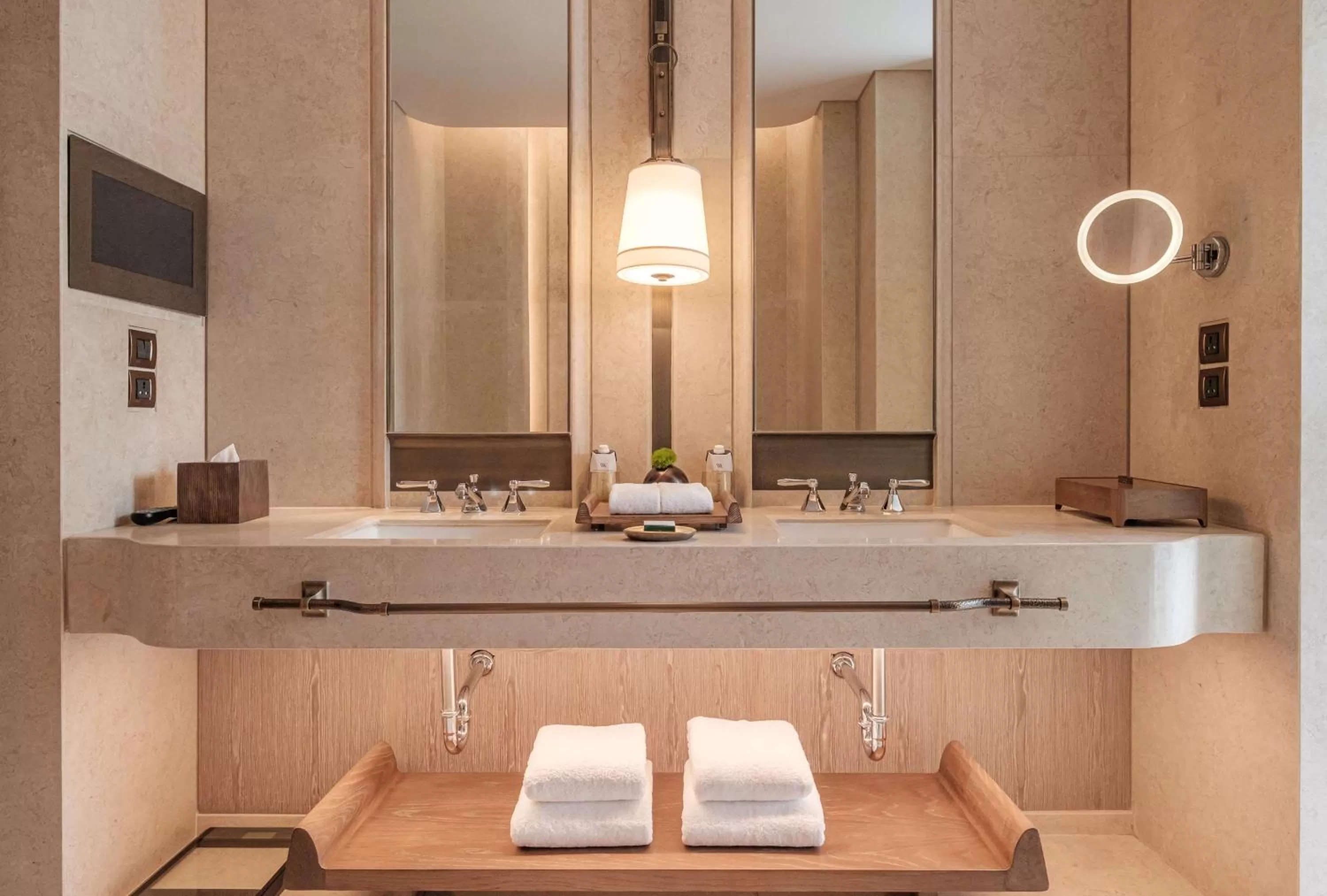 Bathroom in Waldorf Astoria Bangkok