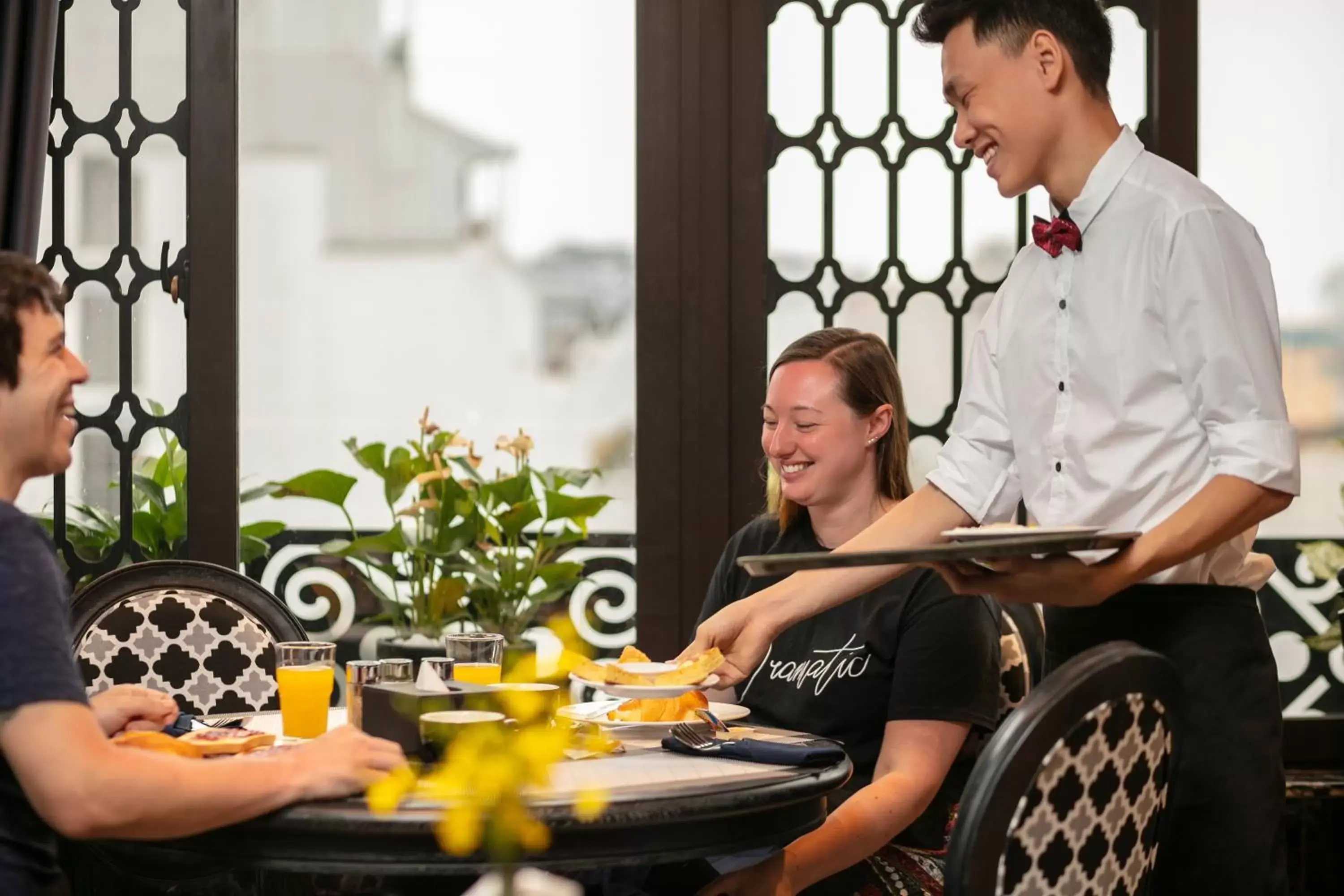 Guests, Restaurant/Places to Eat in Hanoi Esplendor Hotel and Spa