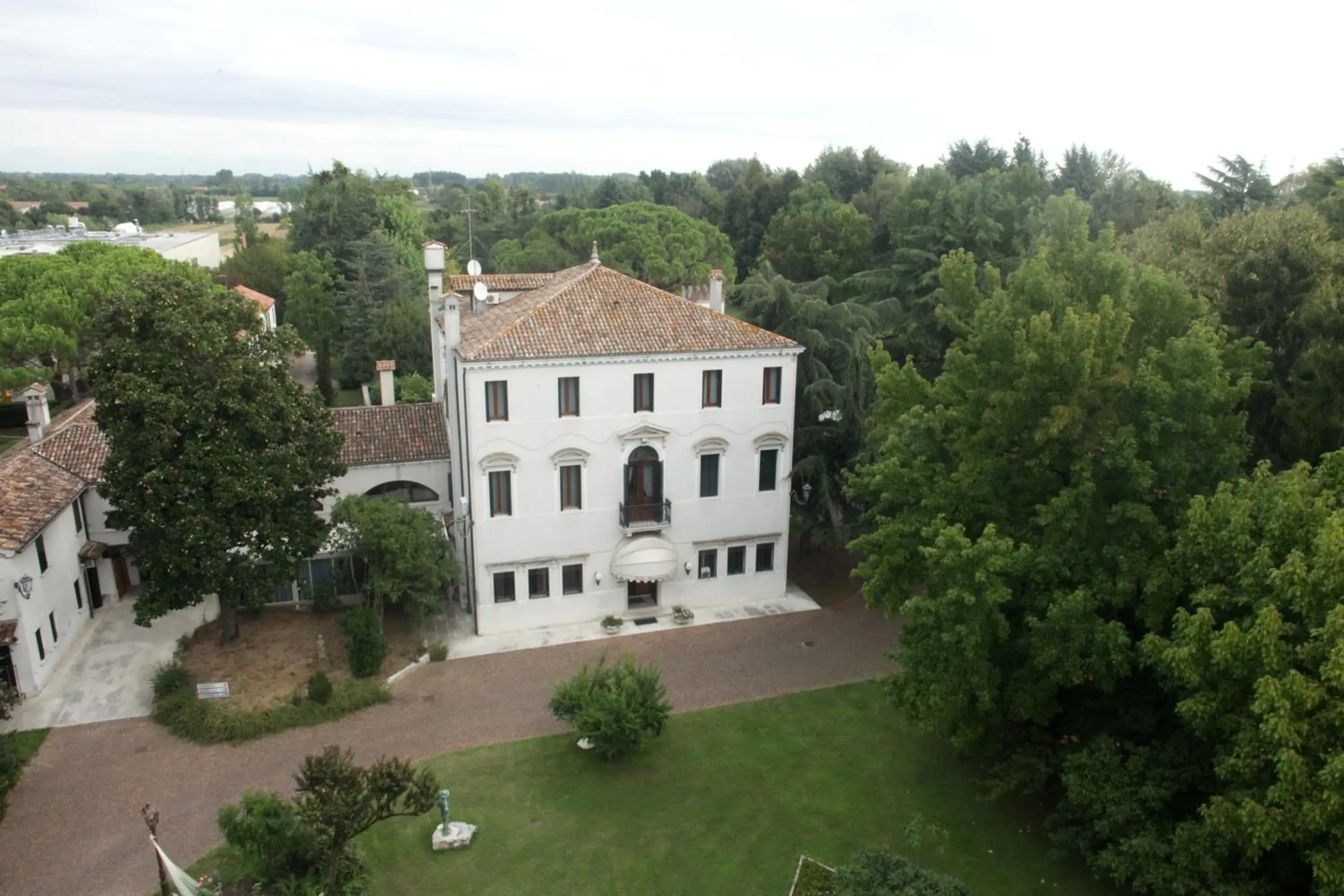 Facade/entrance, Bird's-eye View in Park Hotel Villa Giustinian