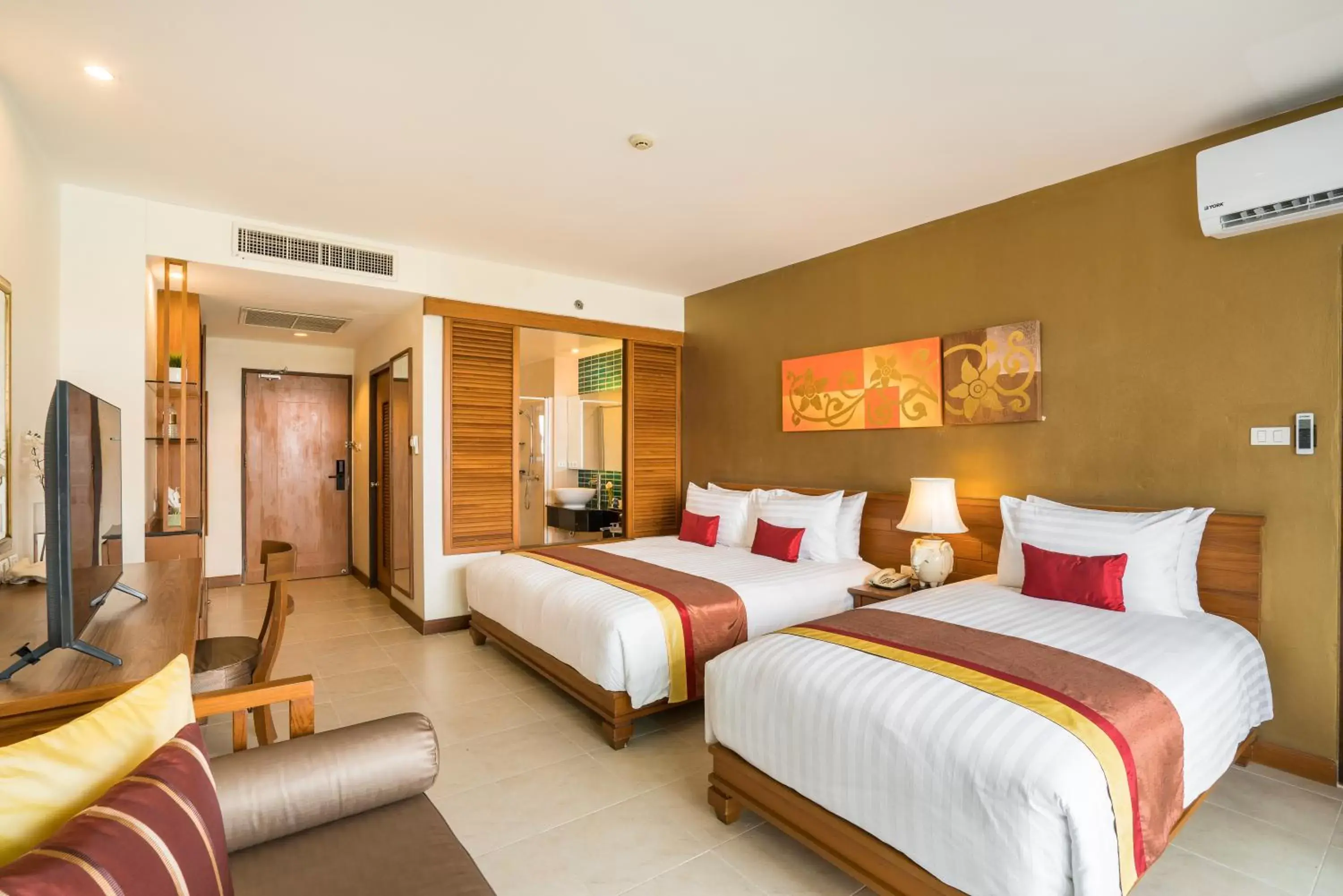 Deluxe Family Room in Cosy Beach Hotel - SHA Extra Plus Deluxe Family Room in Cosy Beach Hotel - SHA Extra Plus