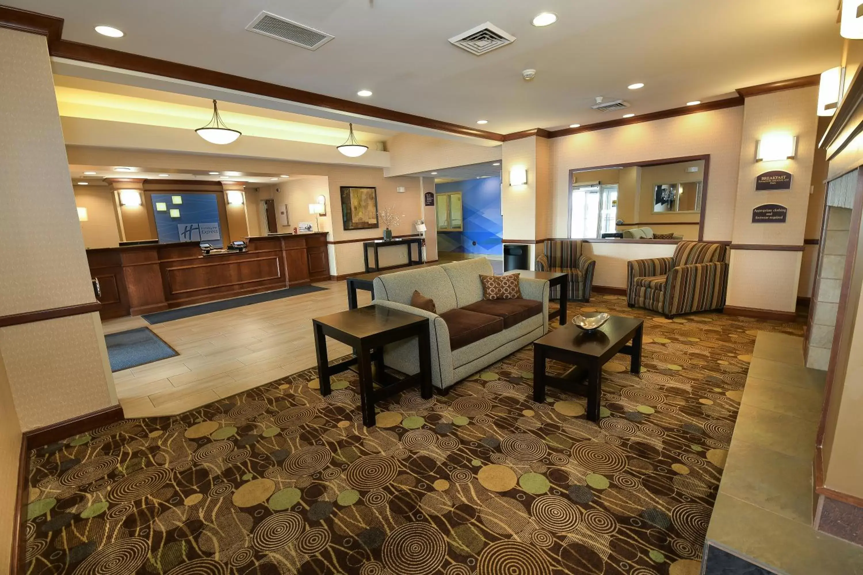 Property building, Lobby/Reception in Holiday Inn Express Hotel & Suites Grand Forks, an IHG Hotel