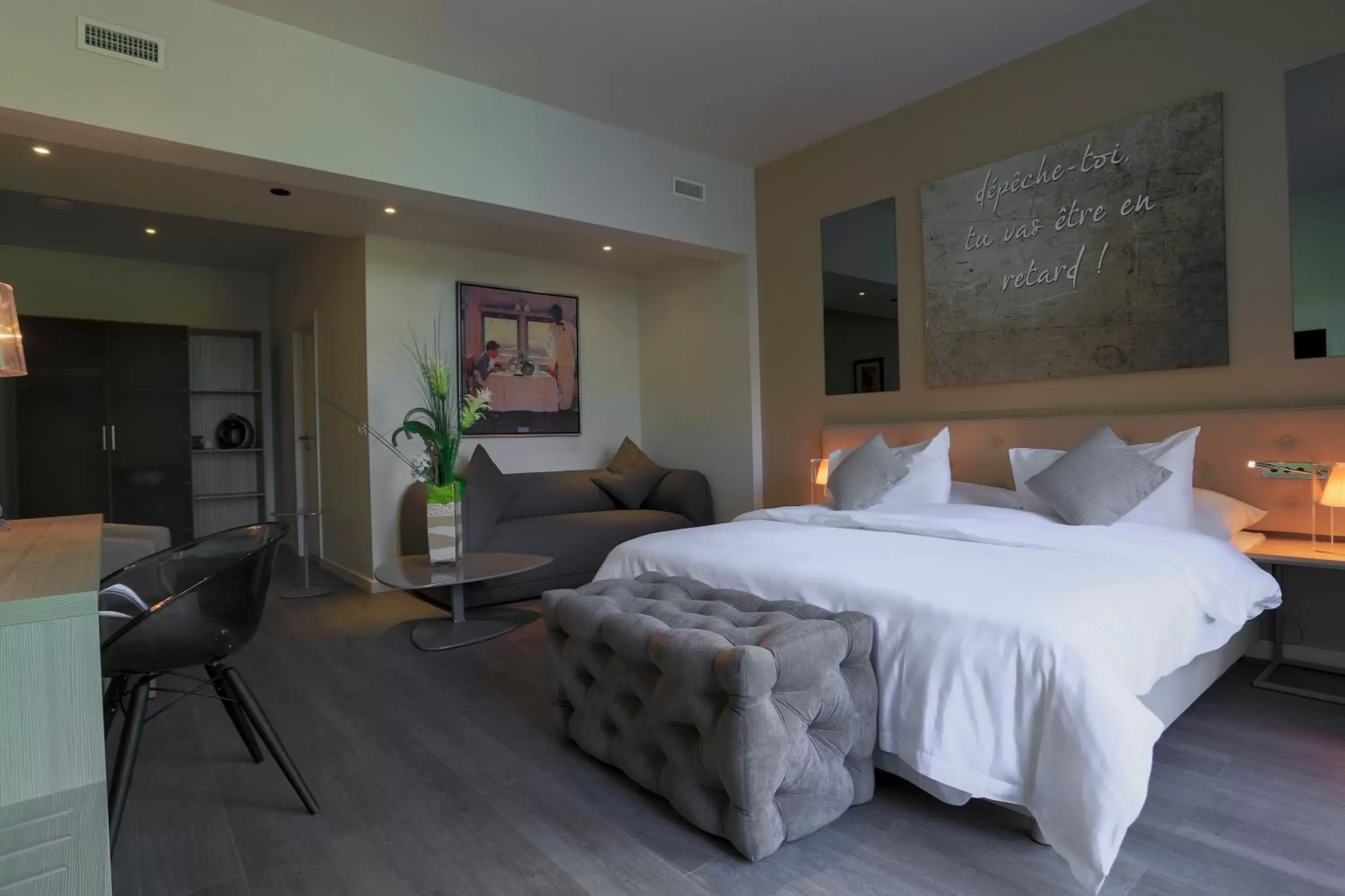 Bedroom, Bed in Chez Maman Hotel & Restaurant