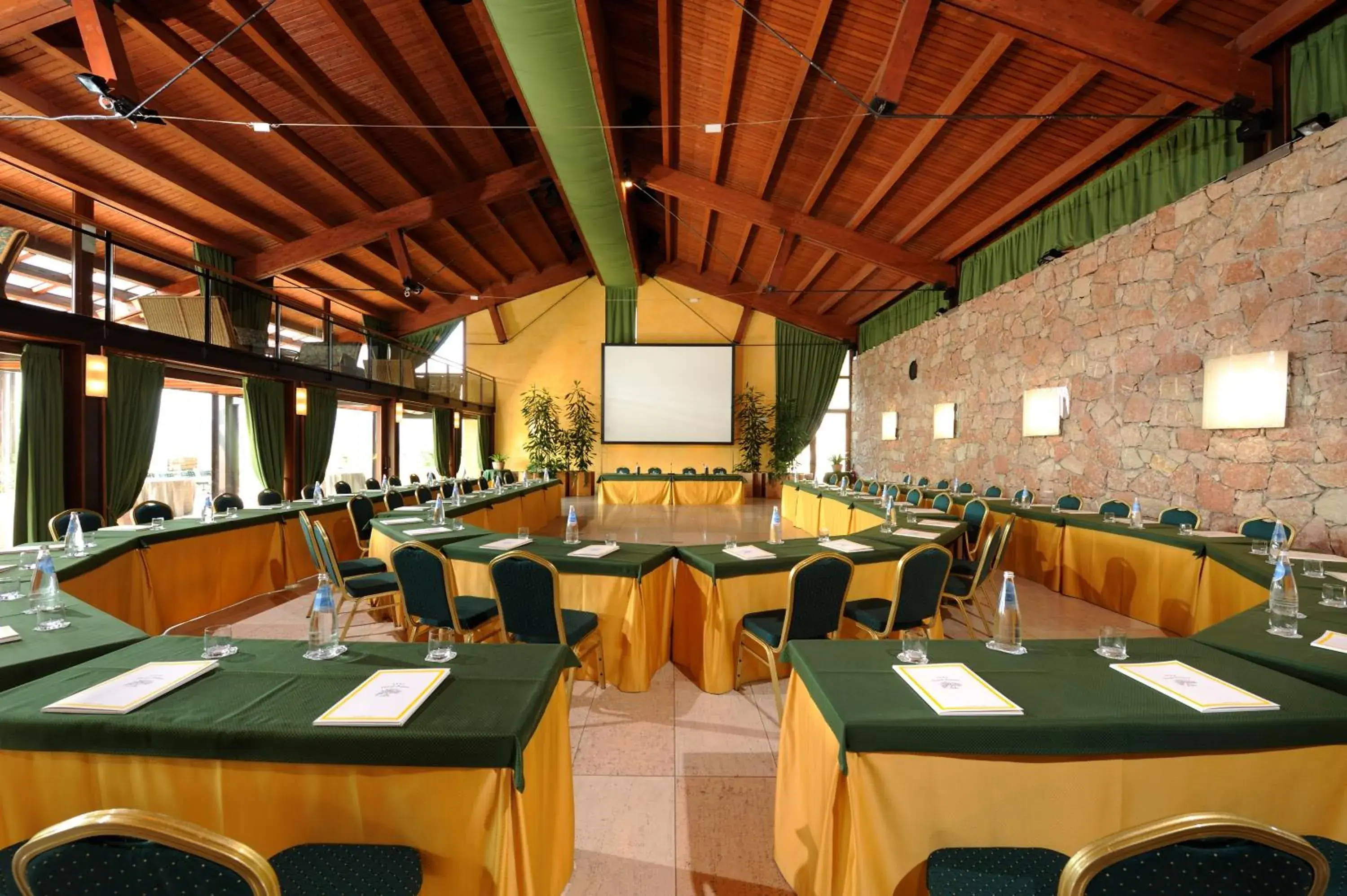 Meeting/conference room in Poiano Garda Resort Hotel