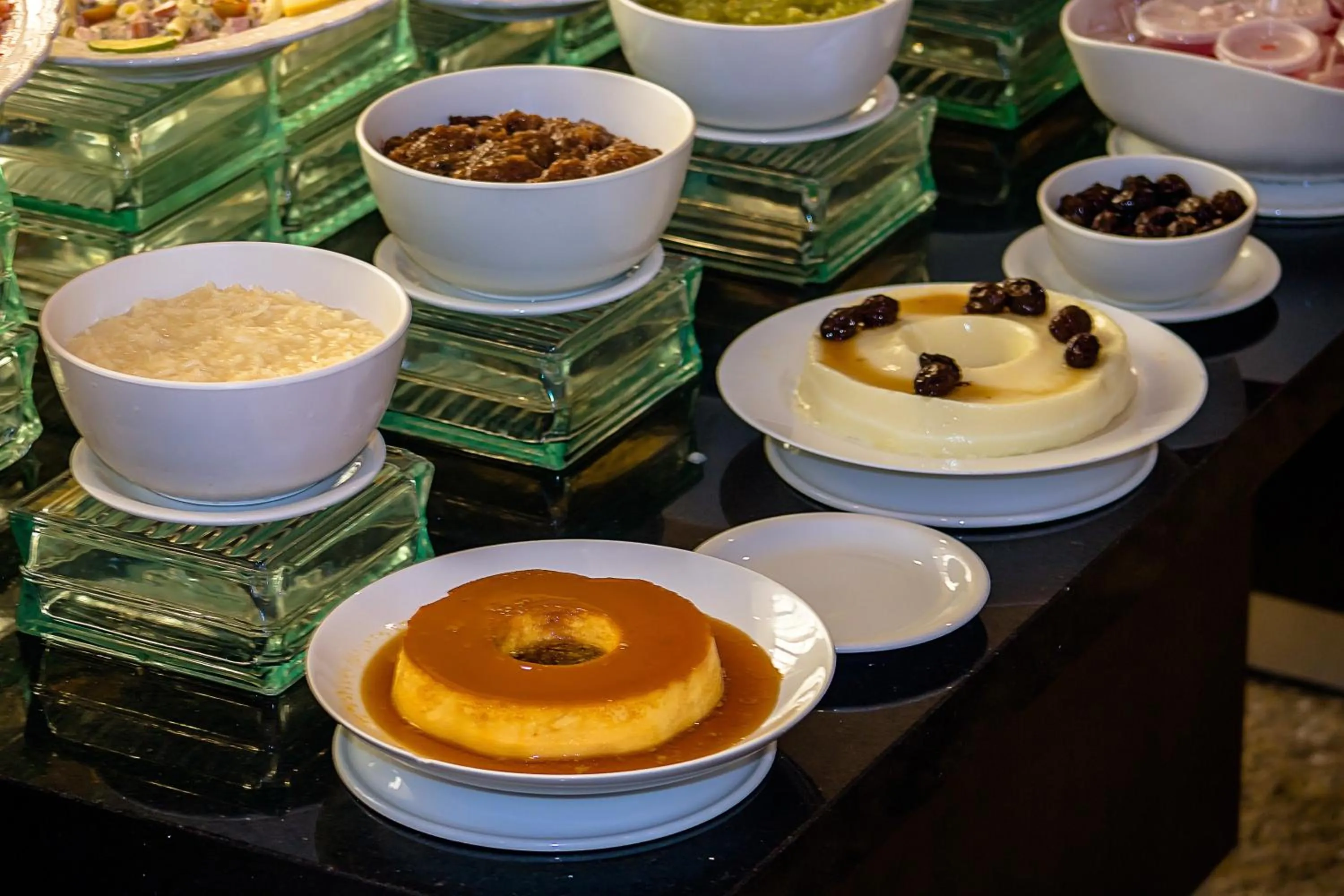 Food in Hotel Shelton