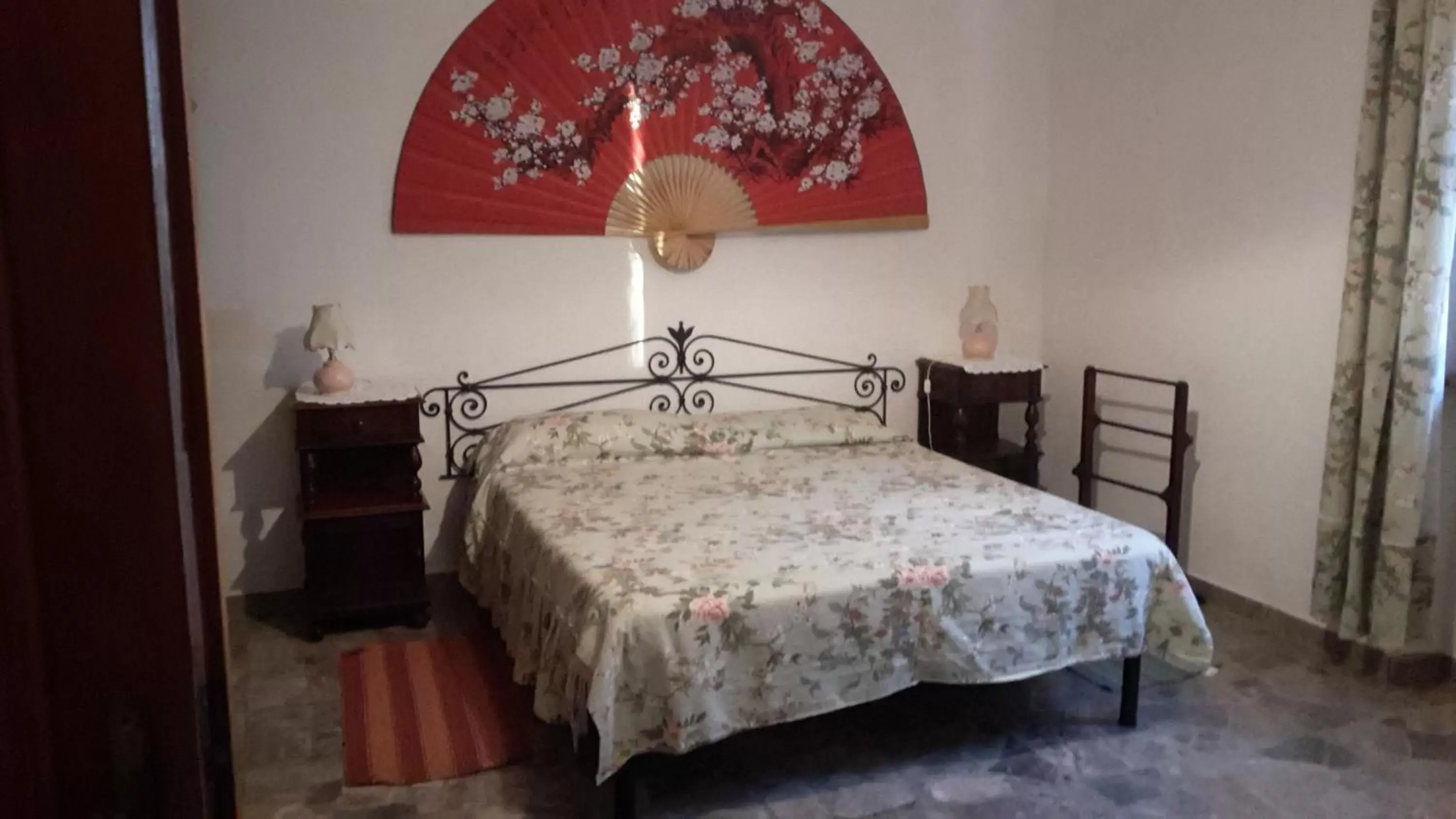 Photo of the whole room, Bed in Artenatura BeB