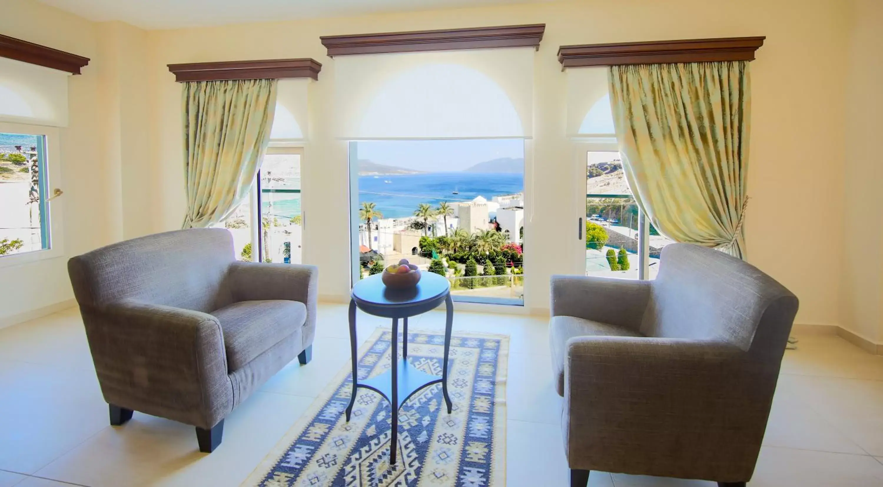 One-Bedroom Apartment in Salmakis Resort & Spa