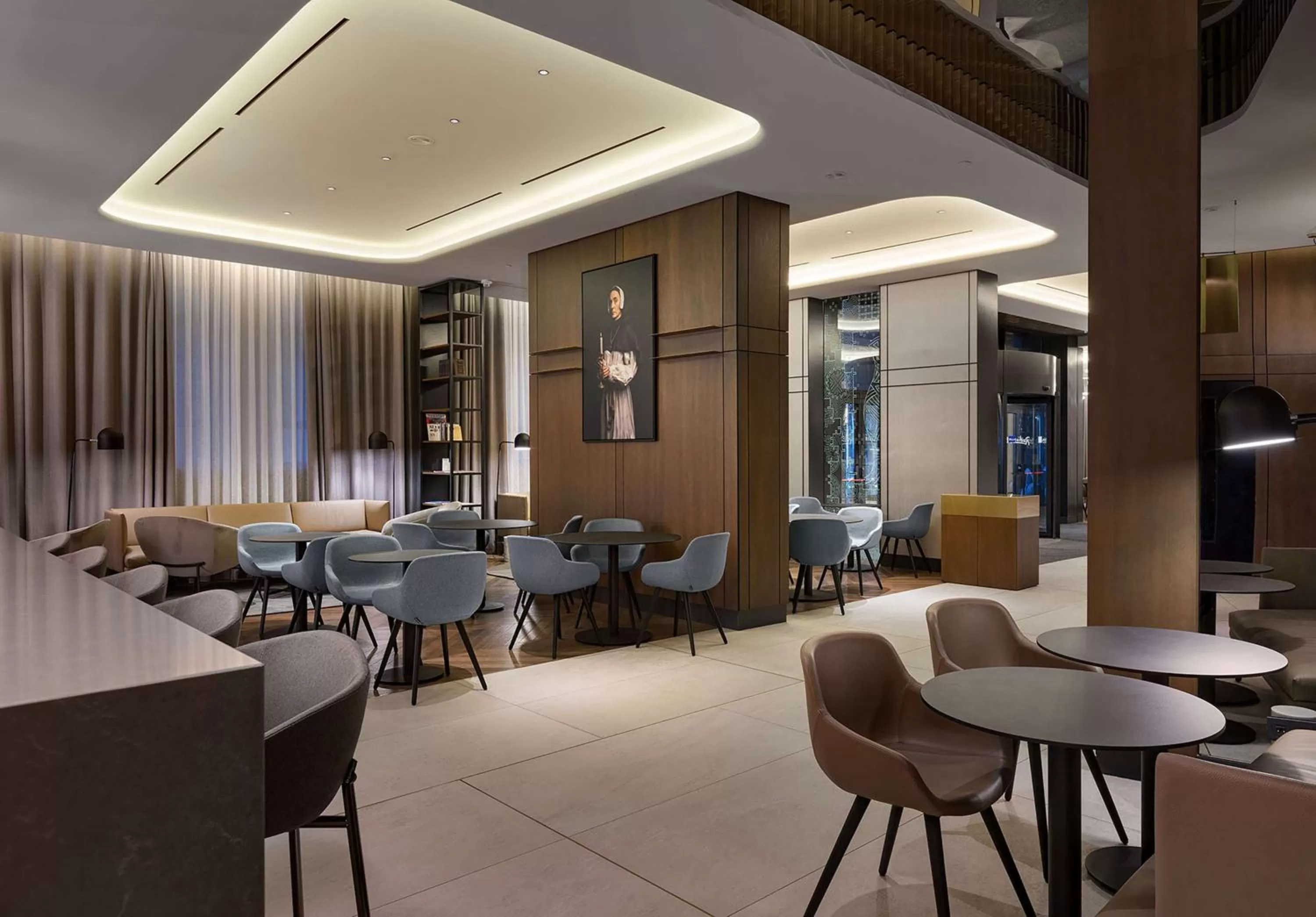 Lounge or bar in Radisson Blu Hotel, Kyiv City Centre