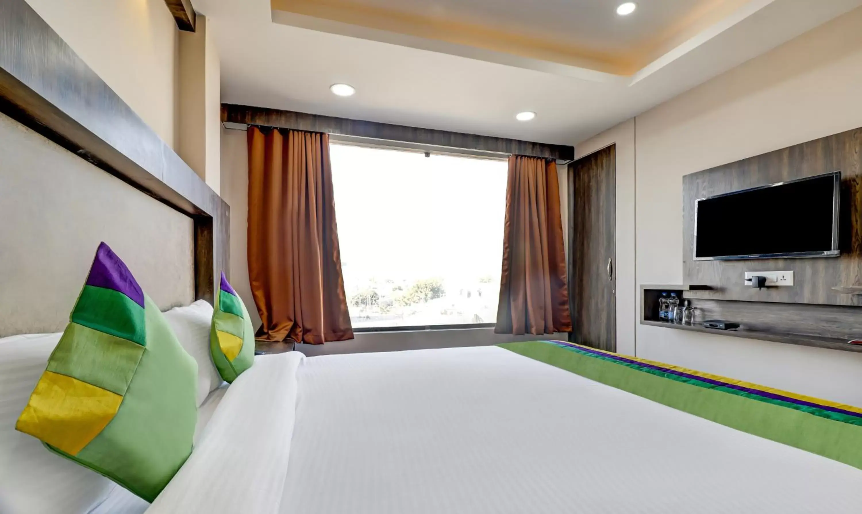 Bed in Hotel Bikalal, Bikaner Bed in Hotel Bikalal, Bikaner