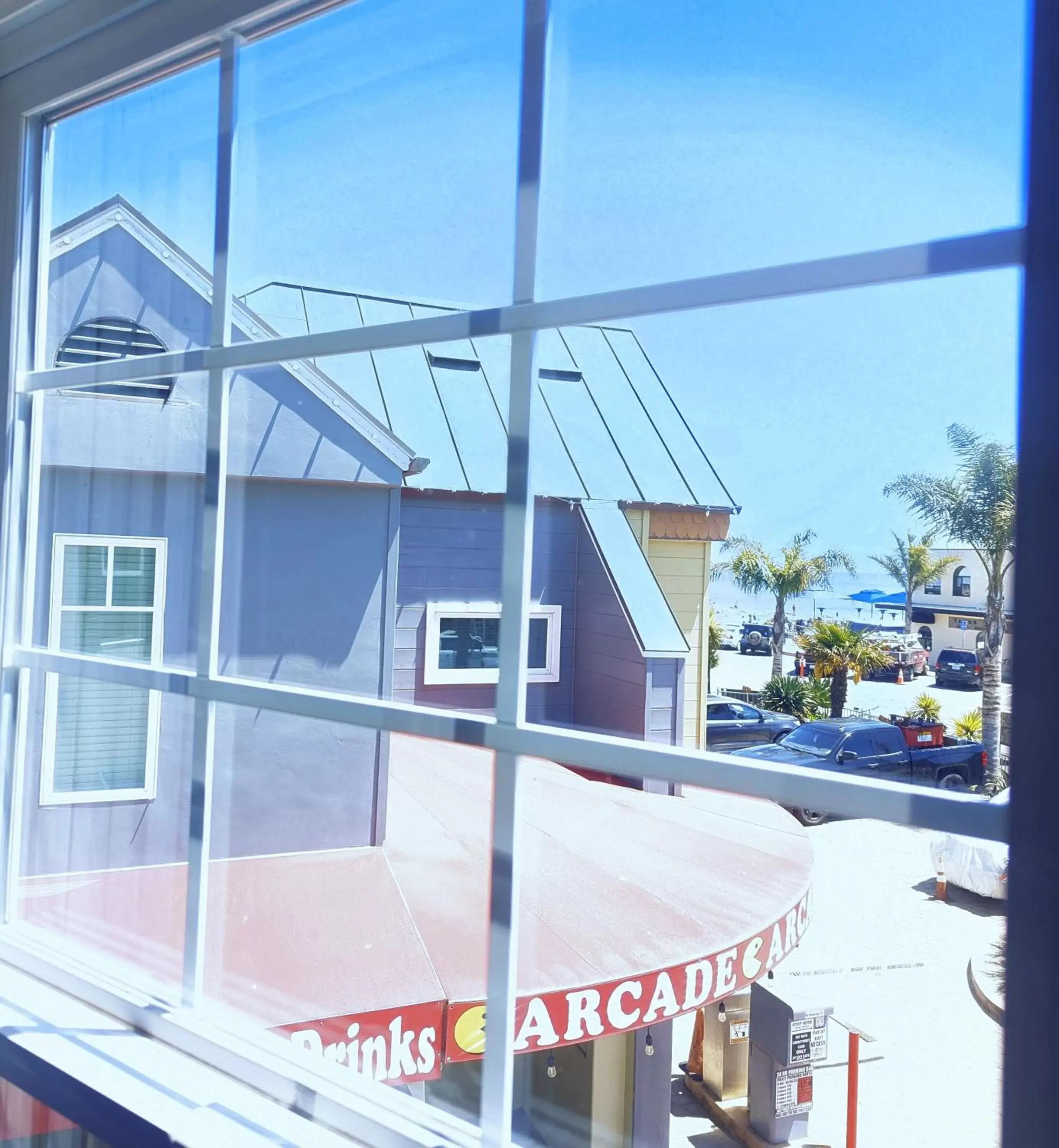 Sea view, Property Building in Capitola Hotel