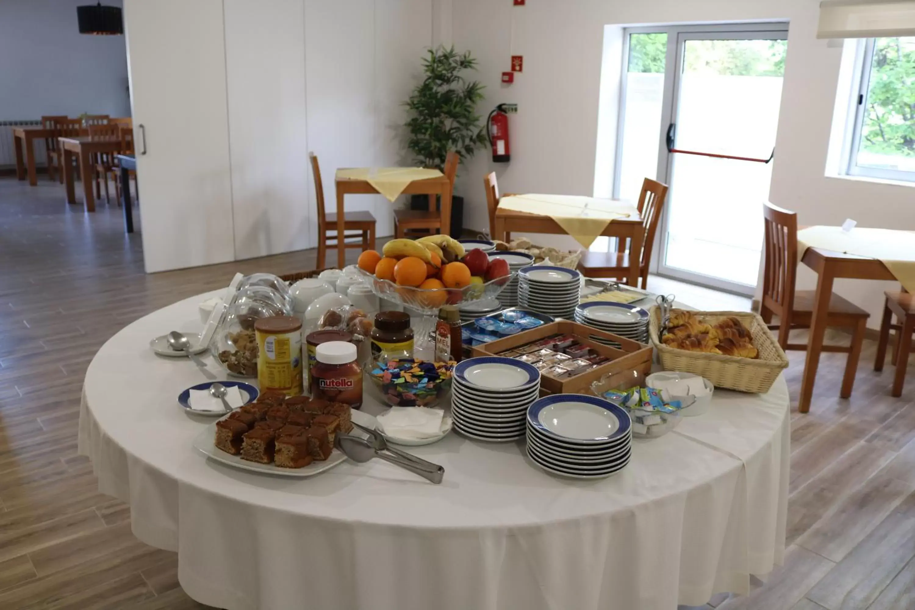 Buffet breakfast in Hotel Solar das Laranjeiras