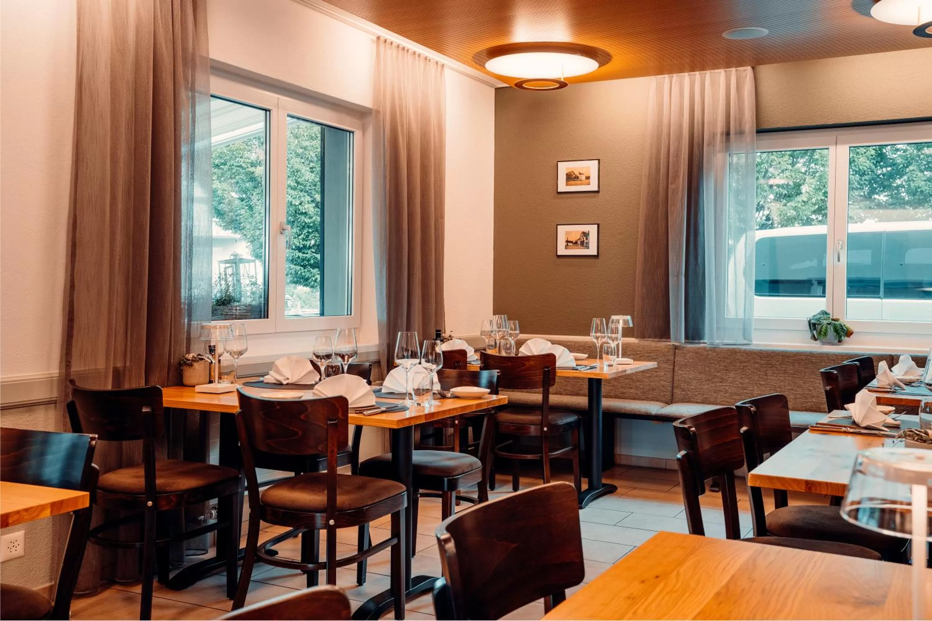 Restaurant/places to eat in Hotel Rössli Luterbach