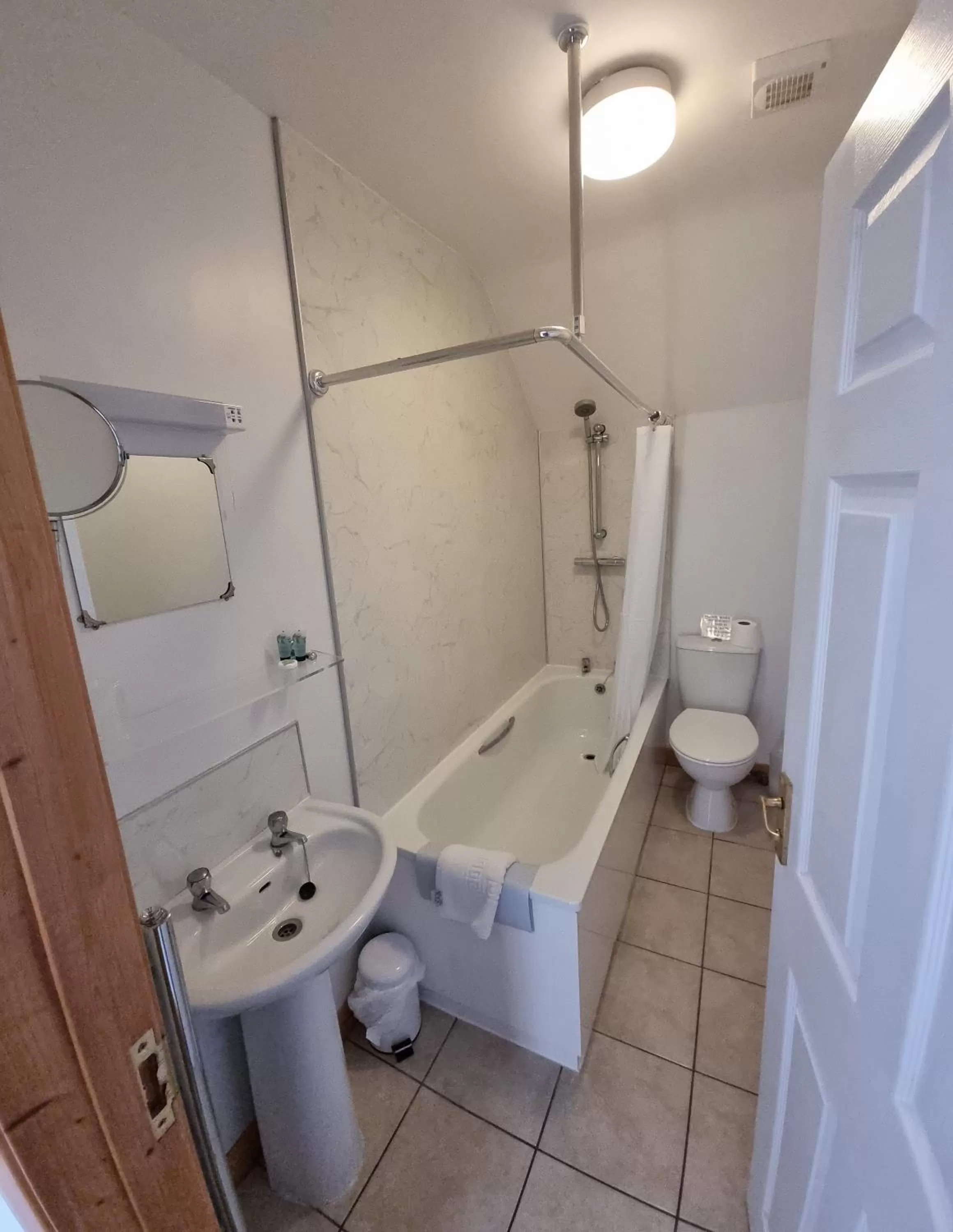 Bathroom in City Inn