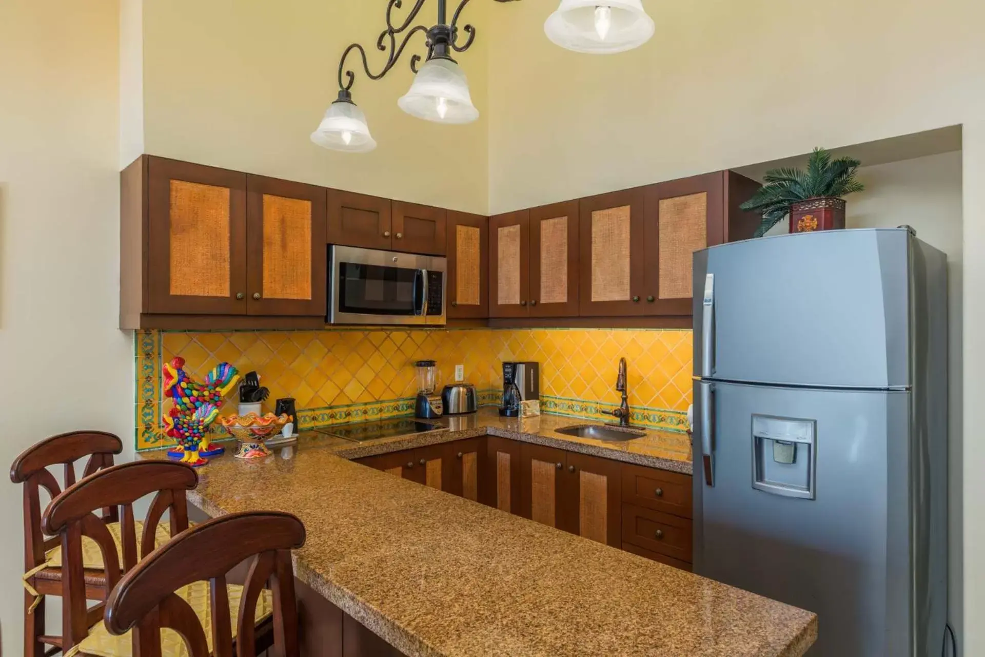 Kitchen/Kitchenette in Hacienda Encantada Resort & Spa