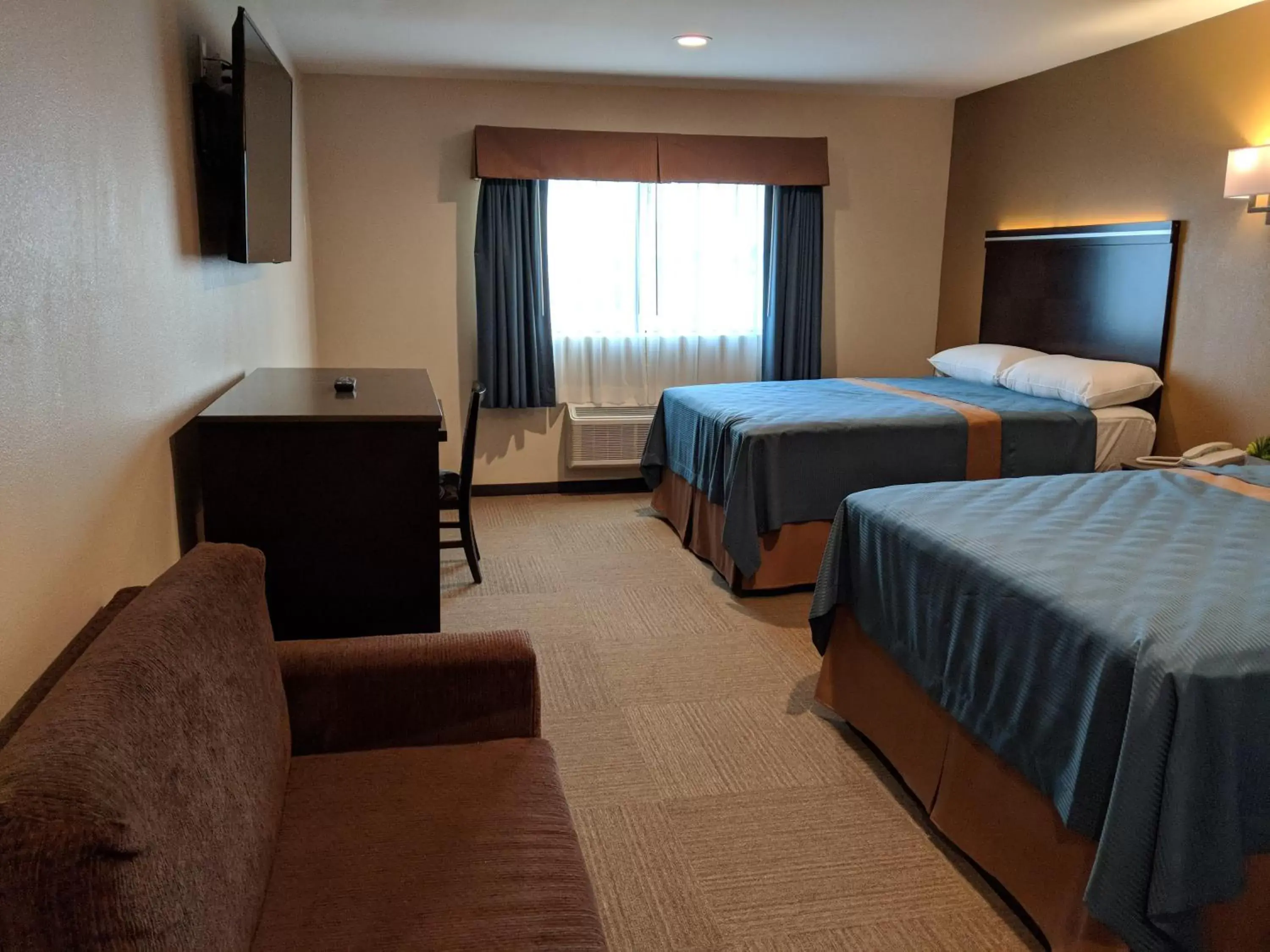 Deluxe Double Room in Epic Hotel