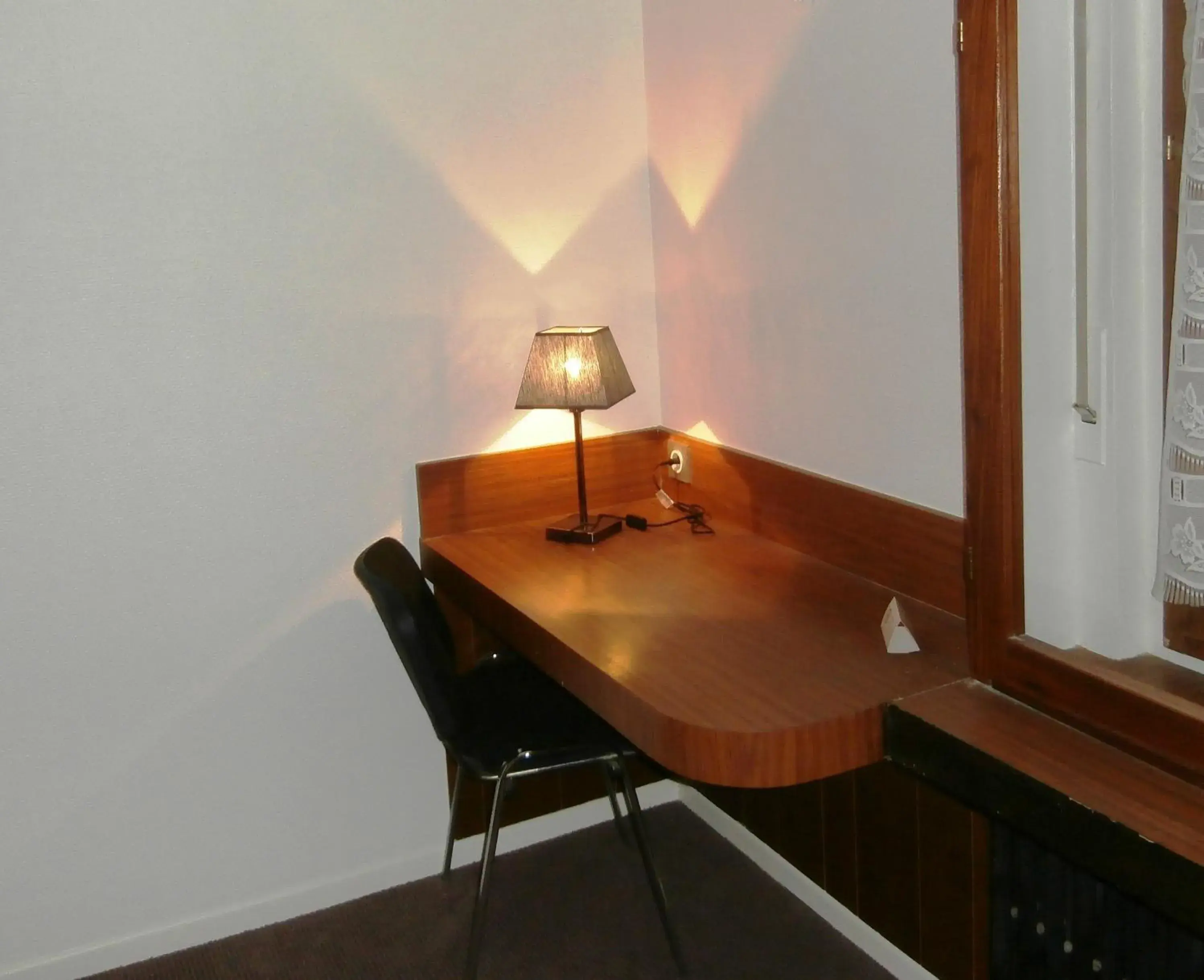 Other, Dining Area in Hotel Bristol Metz Centre Gare