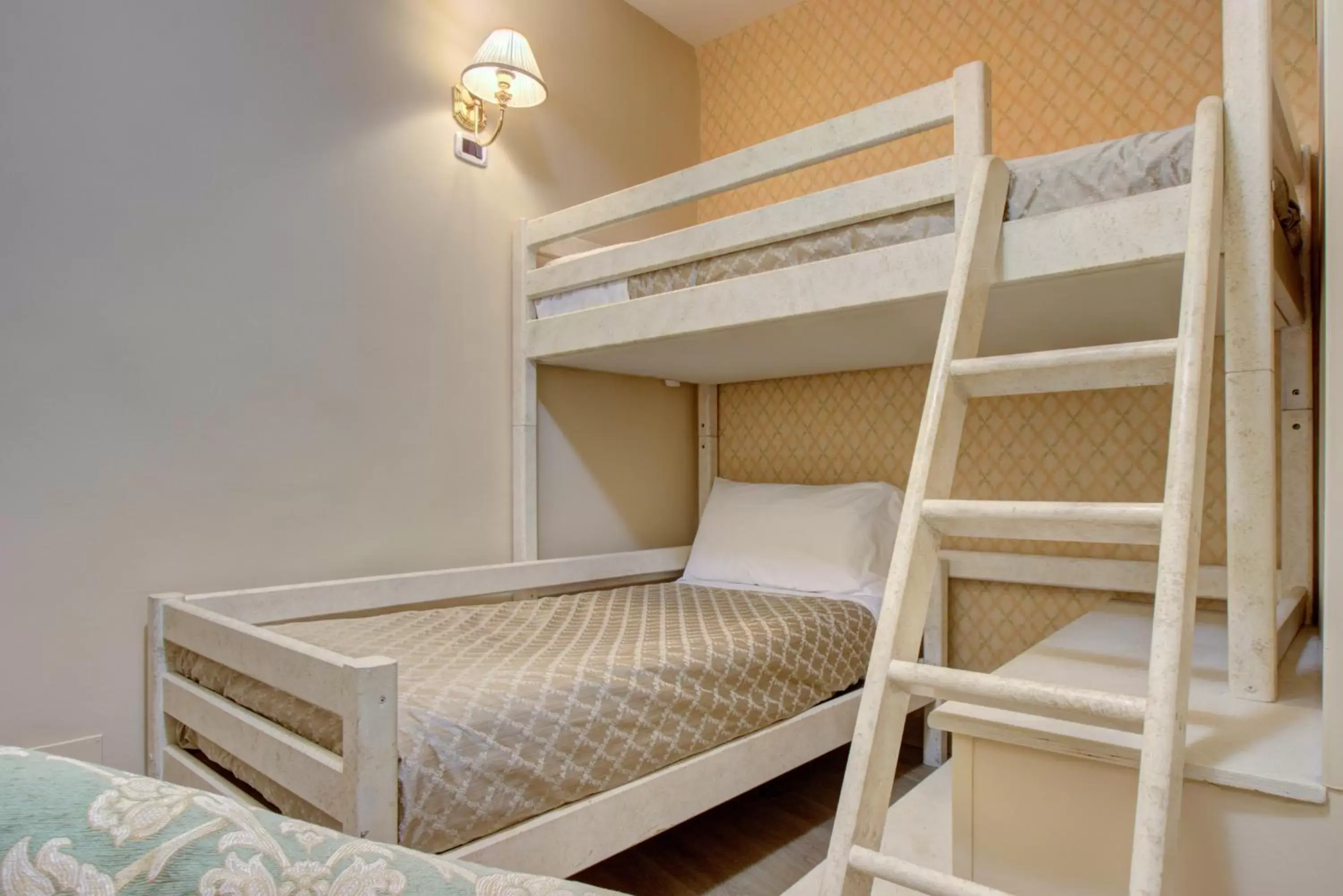 Bunk Bed in Hotel La Locanda