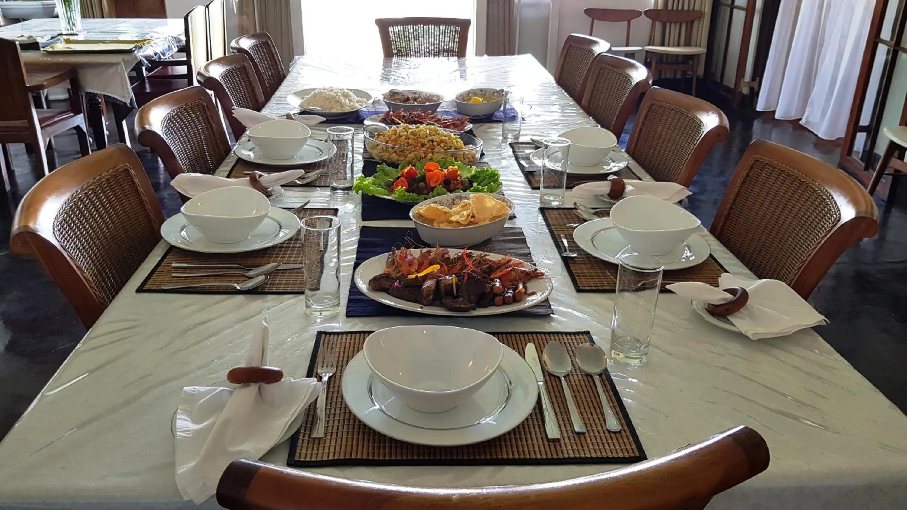 Dining area in Hatale Tea Estate Bungalow