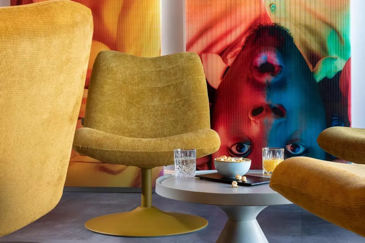 Lounge or bar in ibis Styles Berlin Treptow Lounge or bar in ibis Styles Berlin Treptow
