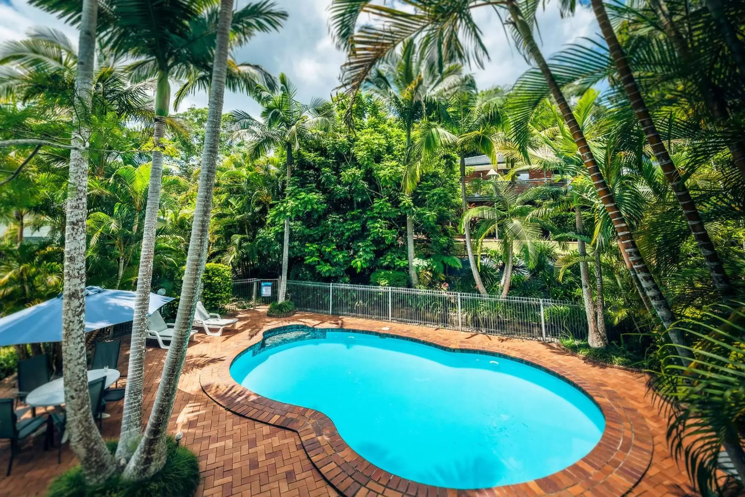 Day, Pool View in Bella Vista Bellingen