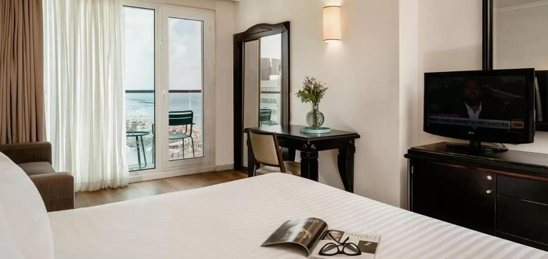 Bed in Crowne Plaza Tel Aviv Beach by IHG