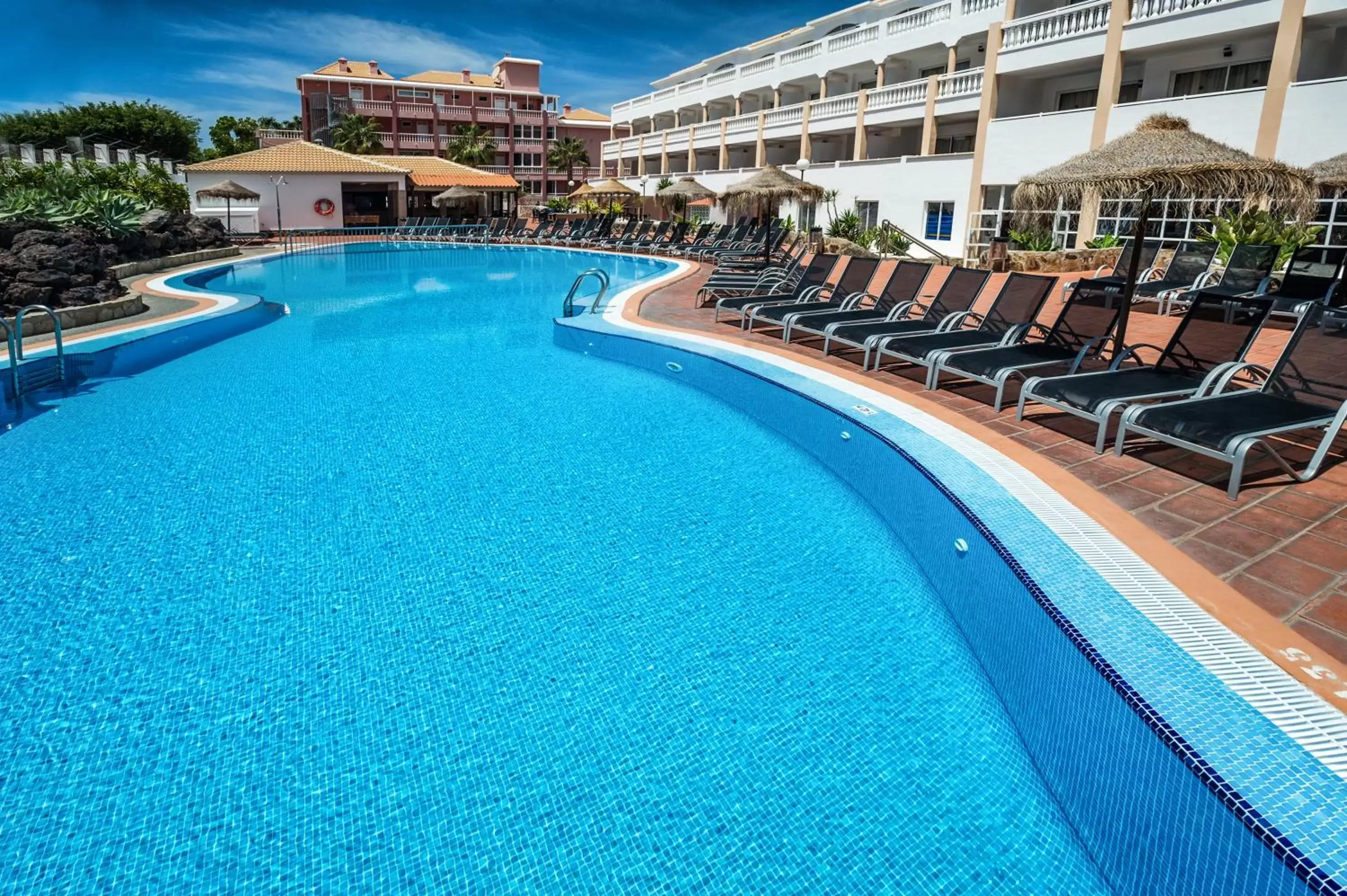 Swimming Pool in Apartamentos Marola-Portosin