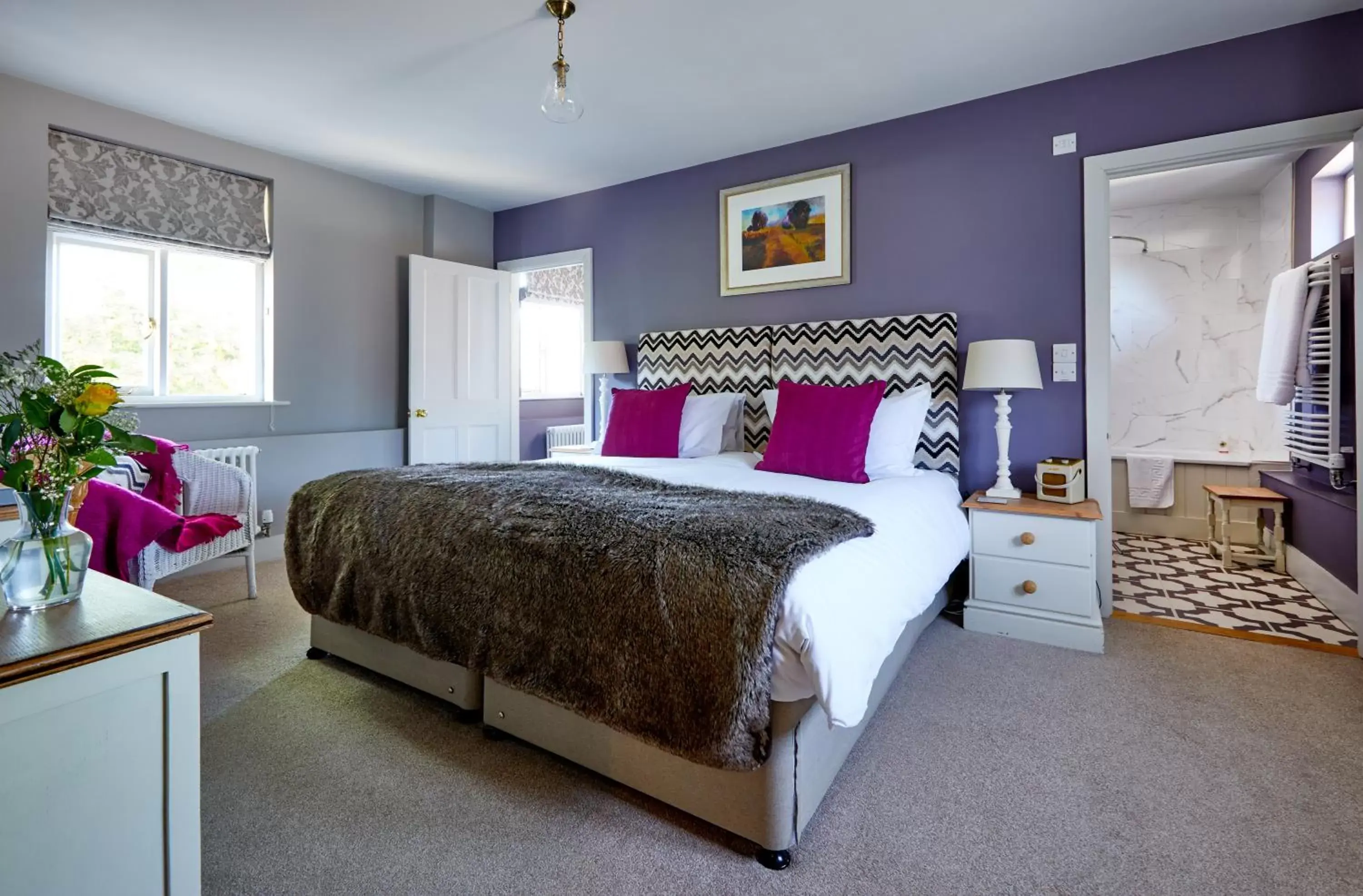 Bedroom, Bed in The Greyhound Inn Bedroom, Bed in The Greyhound Inn