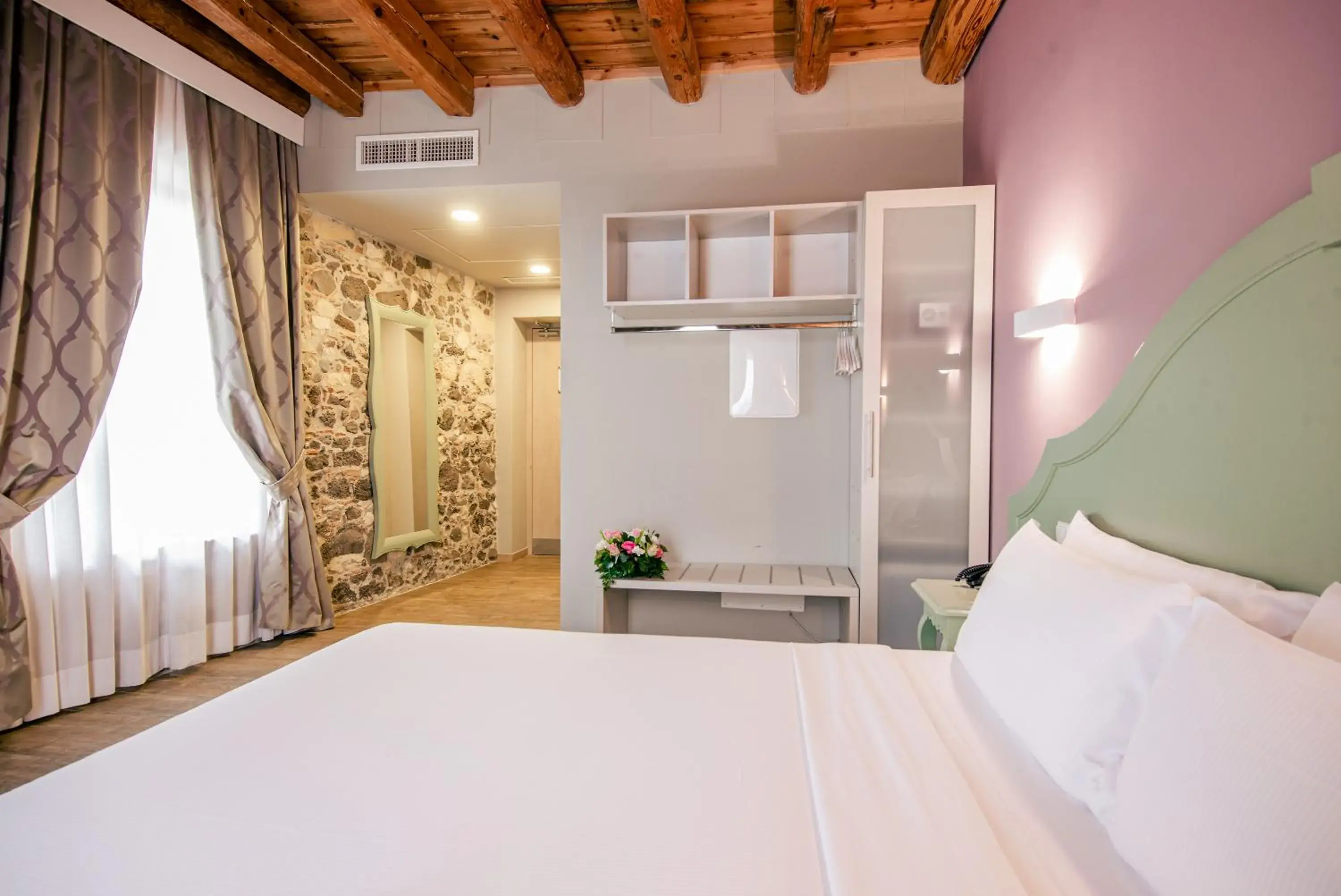 Bedroom, Bed in Fracanzana Hotel