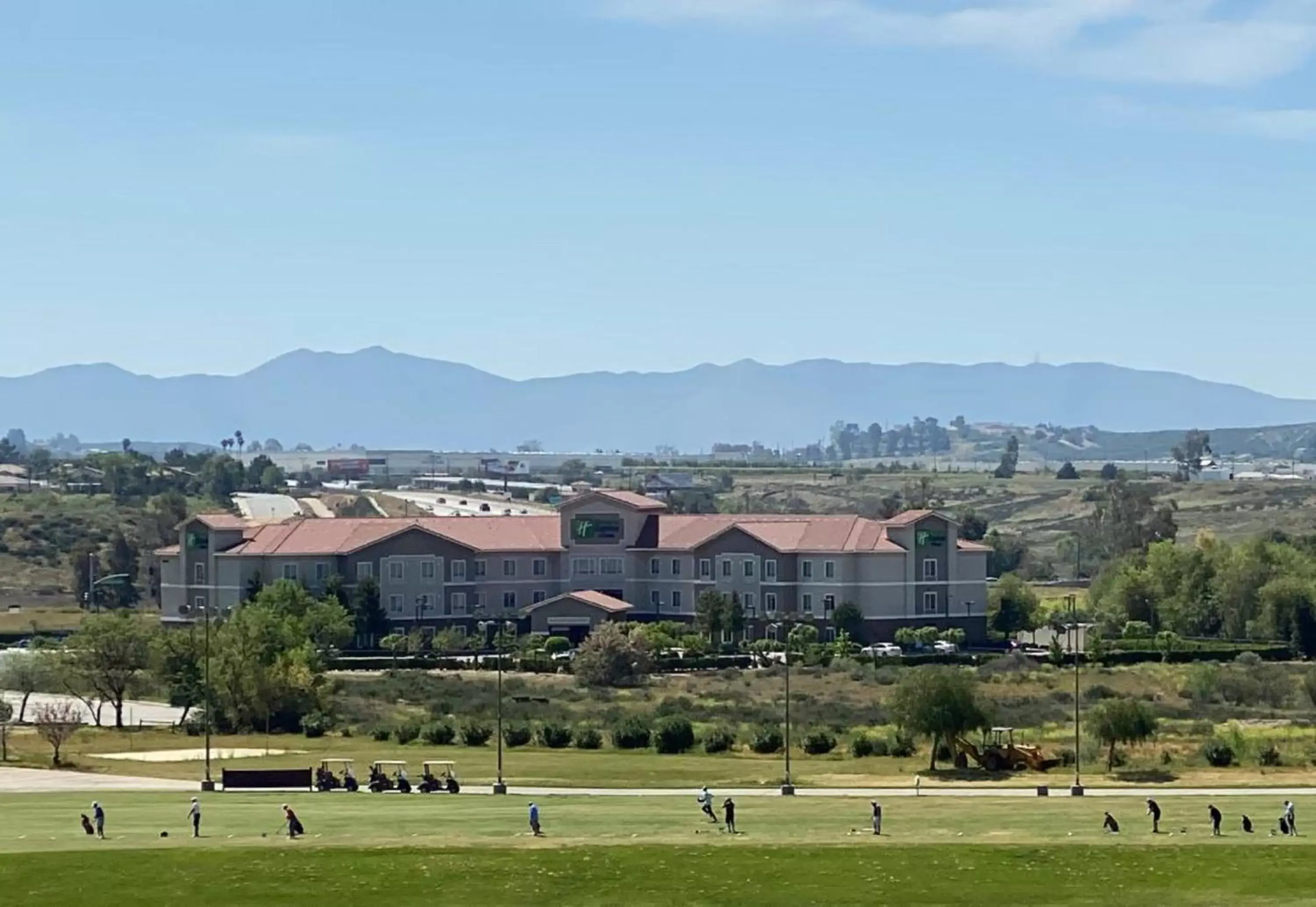 Property building in Holiday Inn Express & Suites Beaumont - Oak Valley by IHG Property building in Holiday Inn Express & Suites Beaumont - Oak Valley by IHG