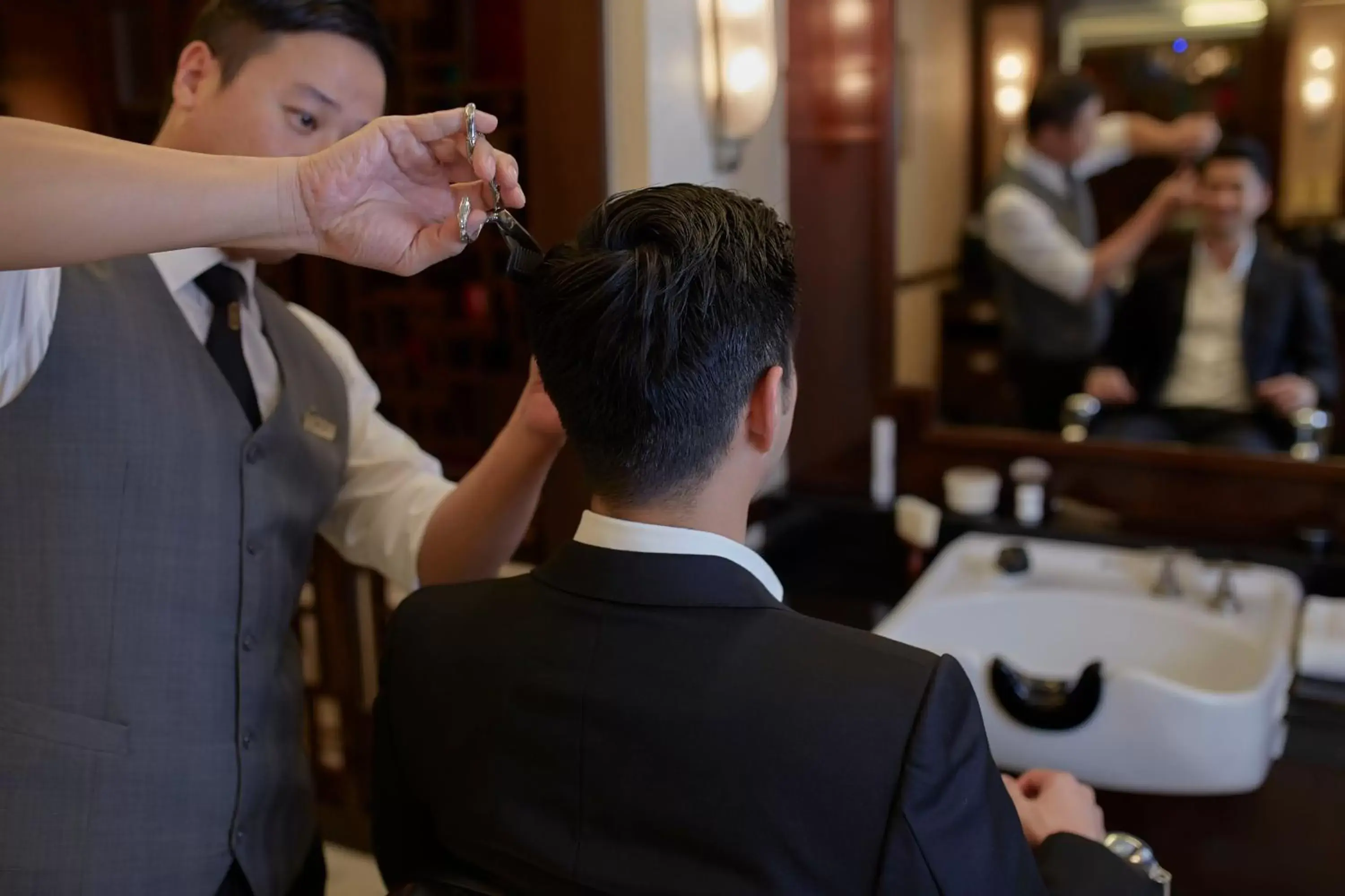 Spa and wellness centre/facilities, Guests in Mandarin Oriental Hong Kong