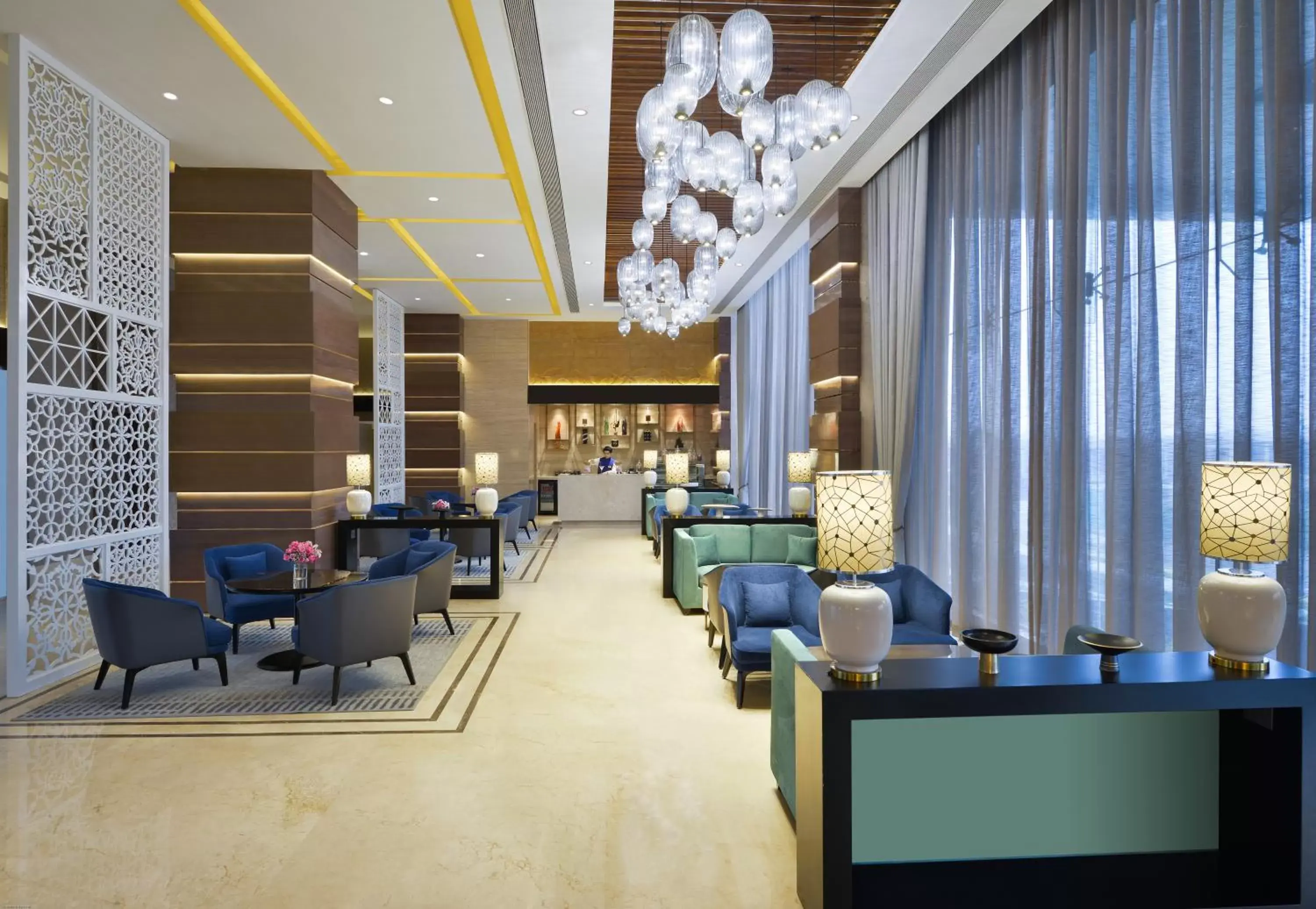 Lounge or bar in Taj Skyline Ahmedabad