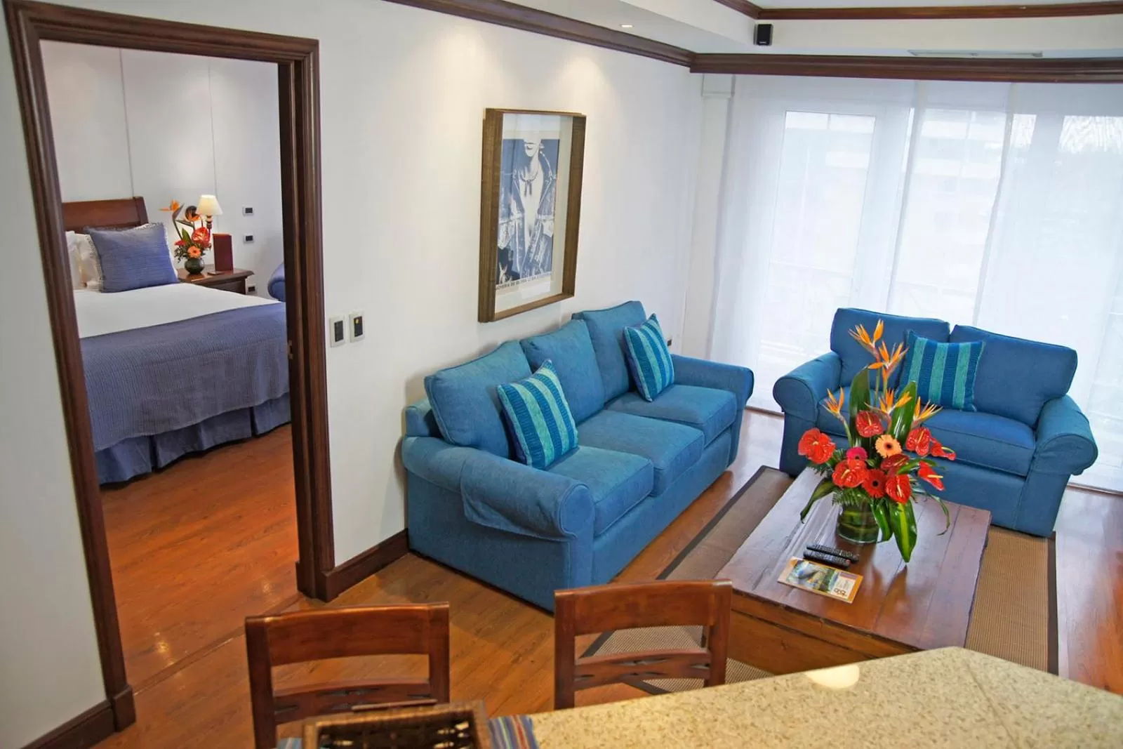 Living room, Bed in Hotel Casa Veranda Guatemala