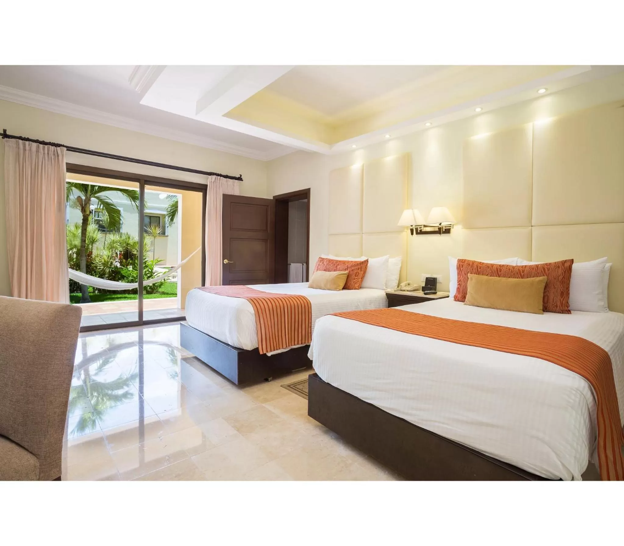 Photo of the whole room, Bed in Dreams Tulum Resort & Spa