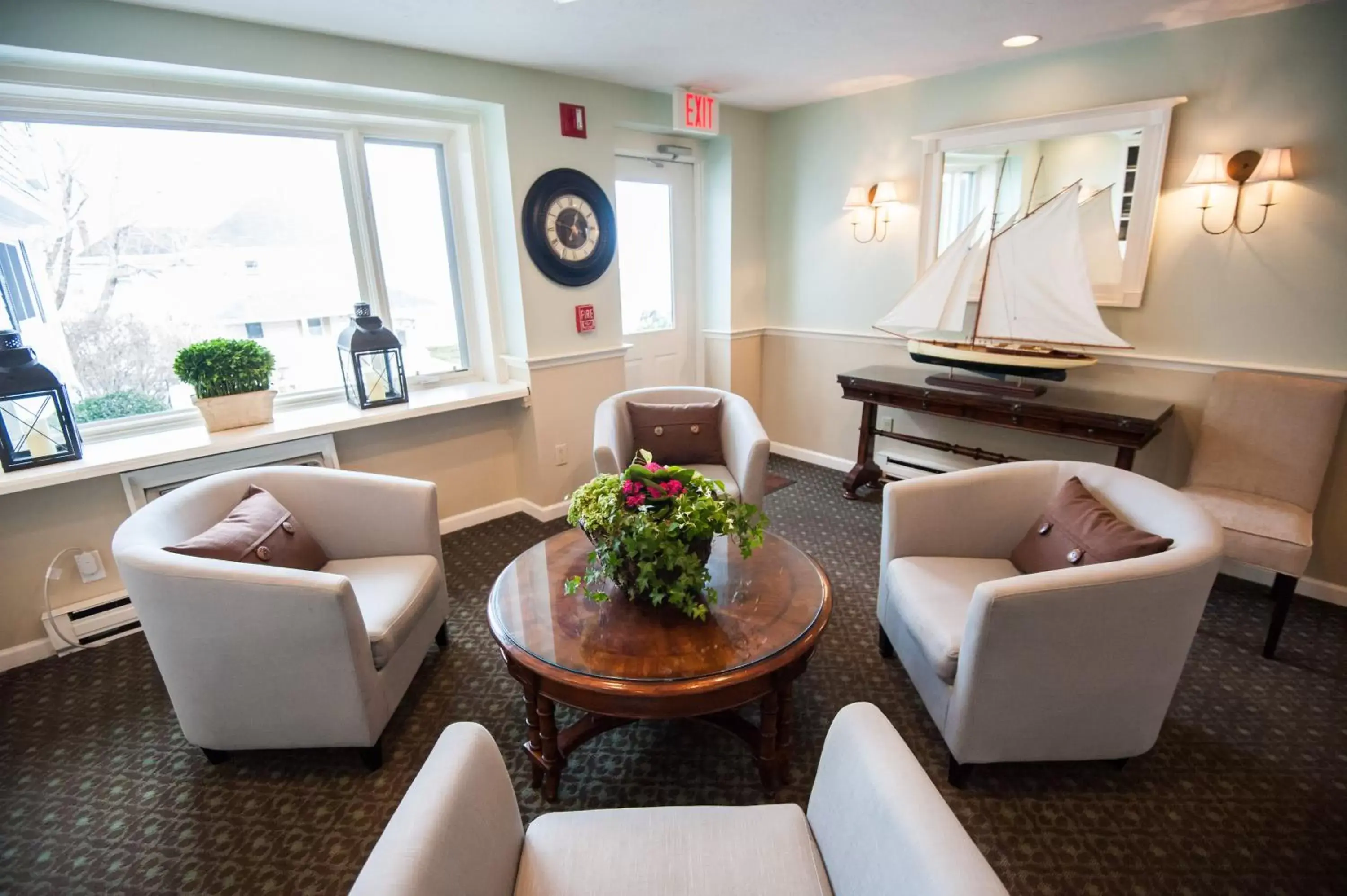 Lobby or reception, Seating Area in The Inn at Scituate Harbor