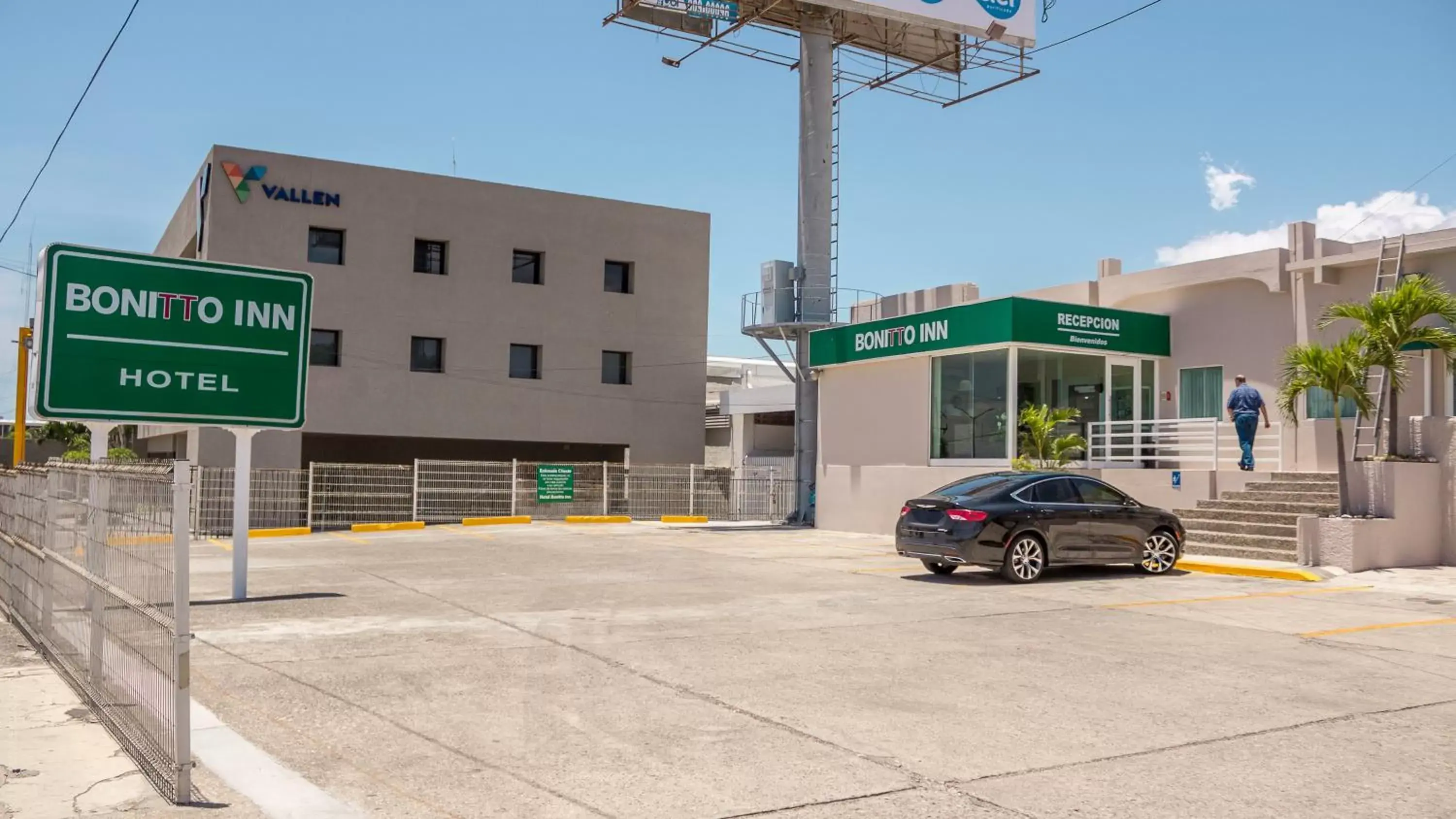 Facade/entrance, Property Building in BONITTO INN® Tampico Aeropuerto