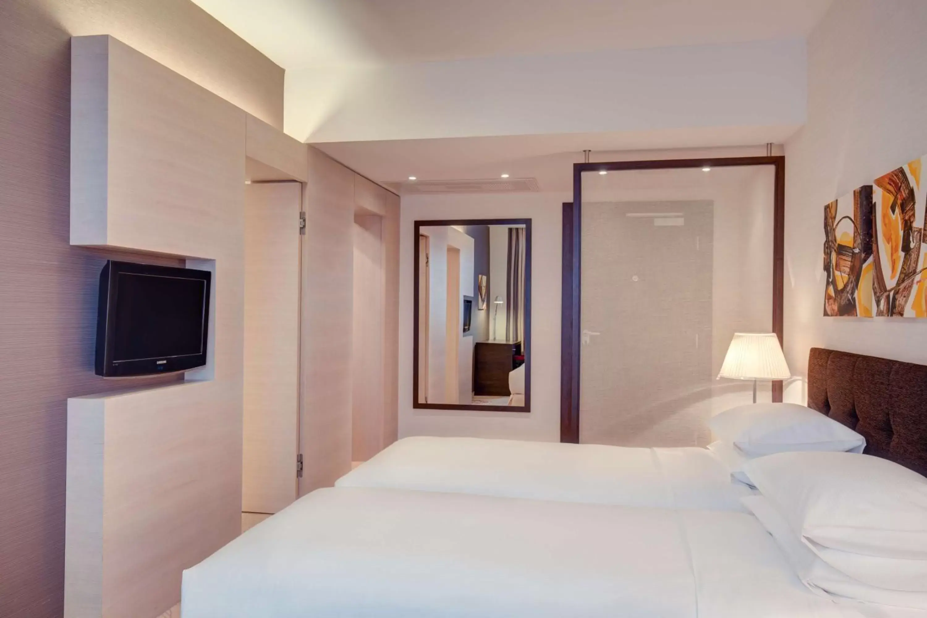 Bedroom, Bed in DoubleTree By Hilton Košice