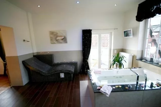 Bathroom in Rüter's Hotel & Restaurant