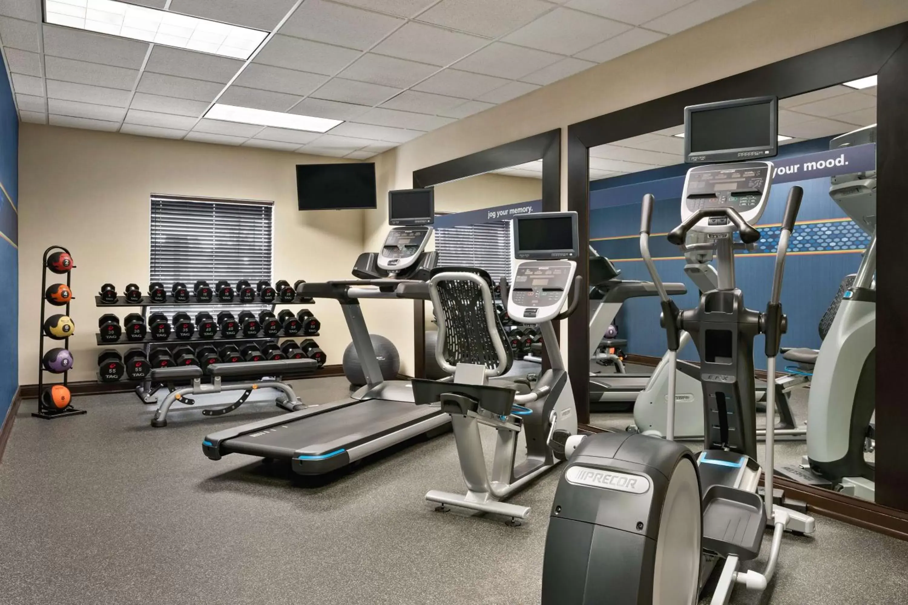 Fitness centre/facilities, Fitness Center/Facilities in Hampton Inn & Suites Atlanta Airport West Camp Creek Pkwy