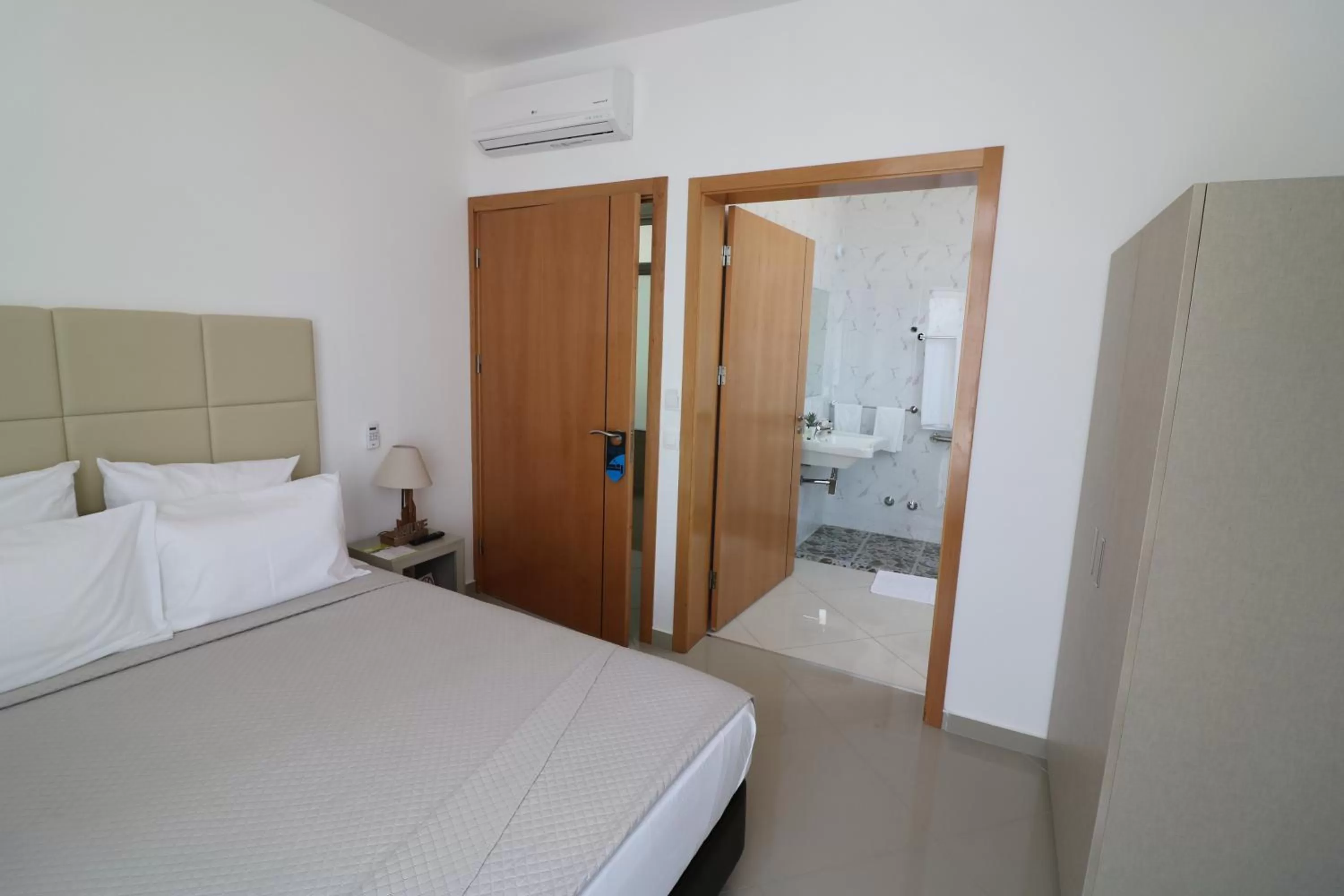 Bedroom, Bed in Vista Mar