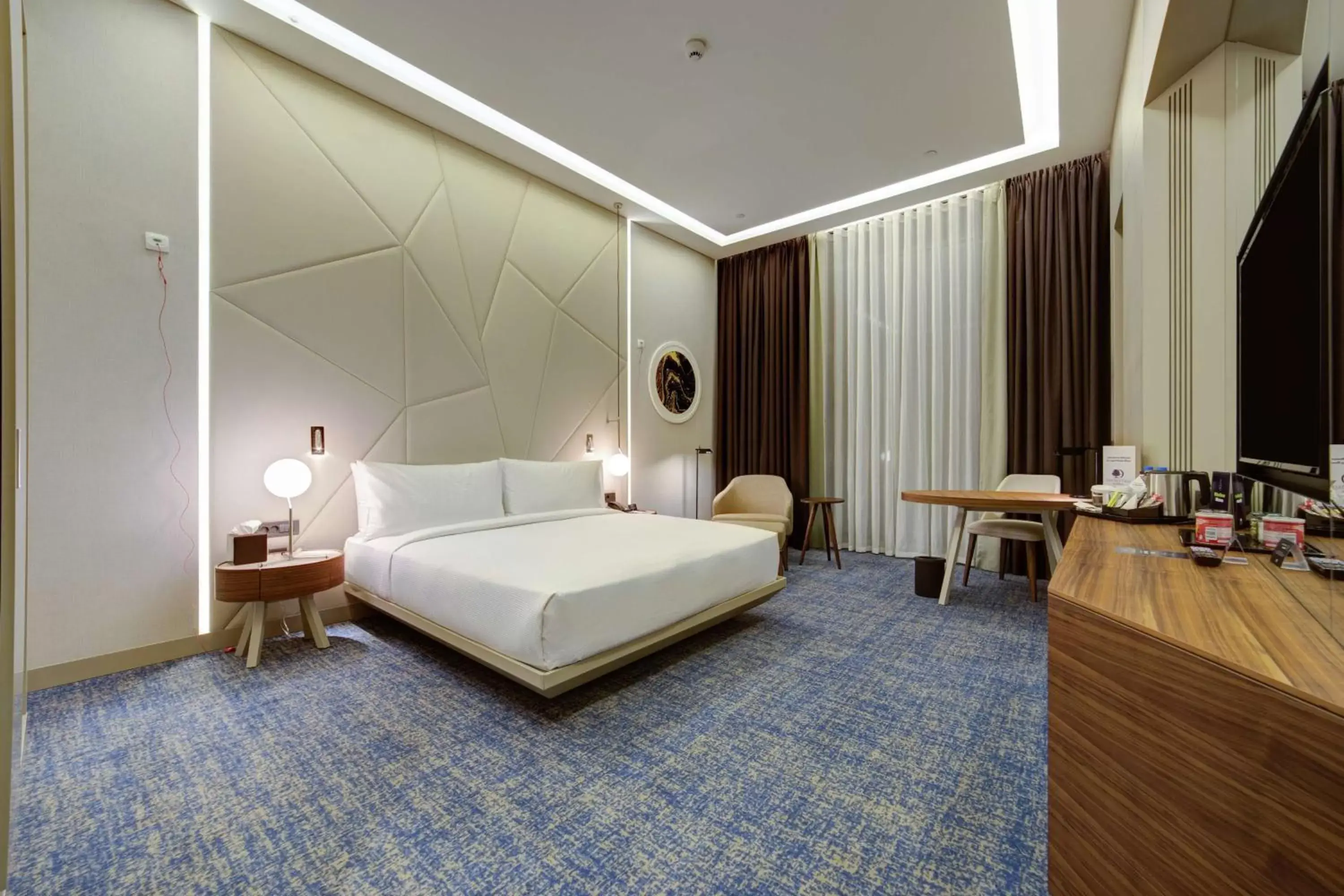 Bedroom, Bed in DoubleTree by Hilton Adana