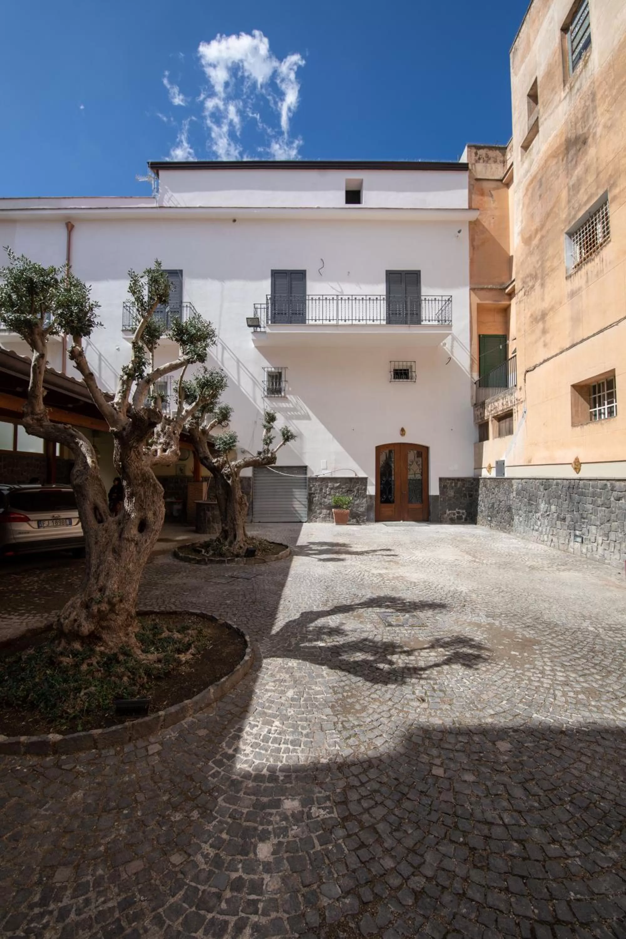 Garden in Palazzo Caracciolo del Sole